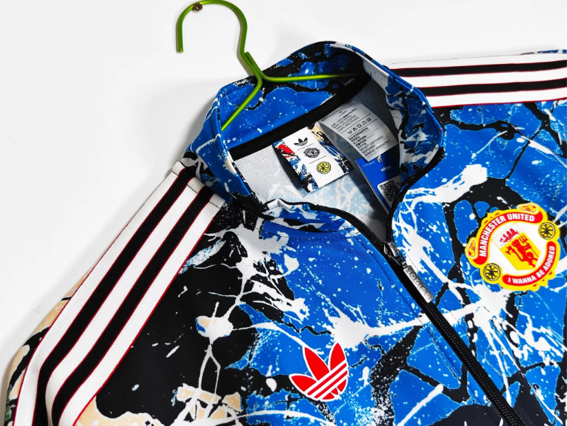 2627 Manchester United Rose Joint Edition Windbreaker