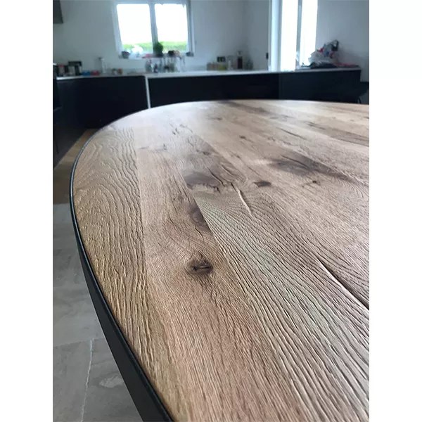 Oval Dining Table and Metal Belt (240×120)