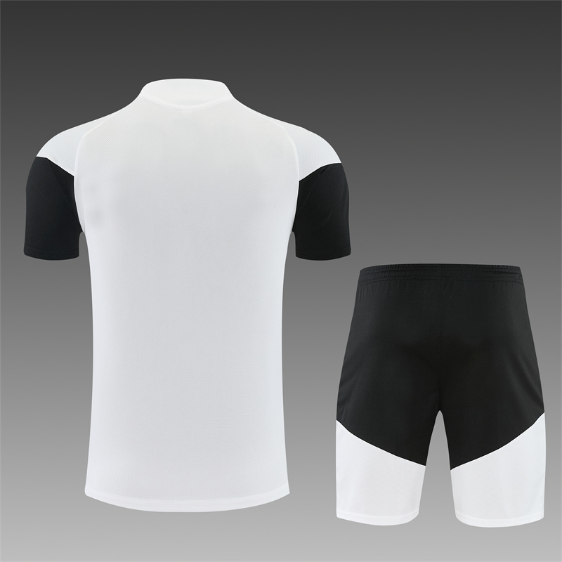 2026/2027 Juventus short sleeves Training Uniform (adult Kids Kit)