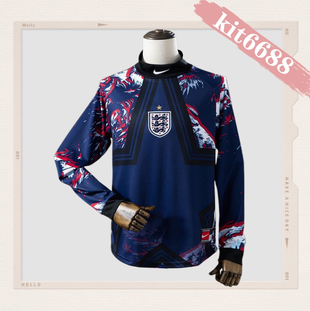 2026 England Goalkeeper Long-Sleeved Jersey