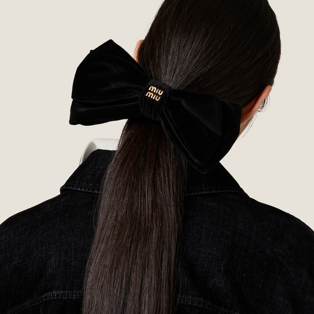 Velvet hair clip