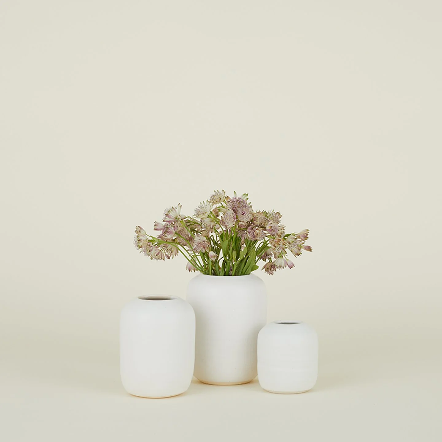 Stoneware Vase - Eggshell