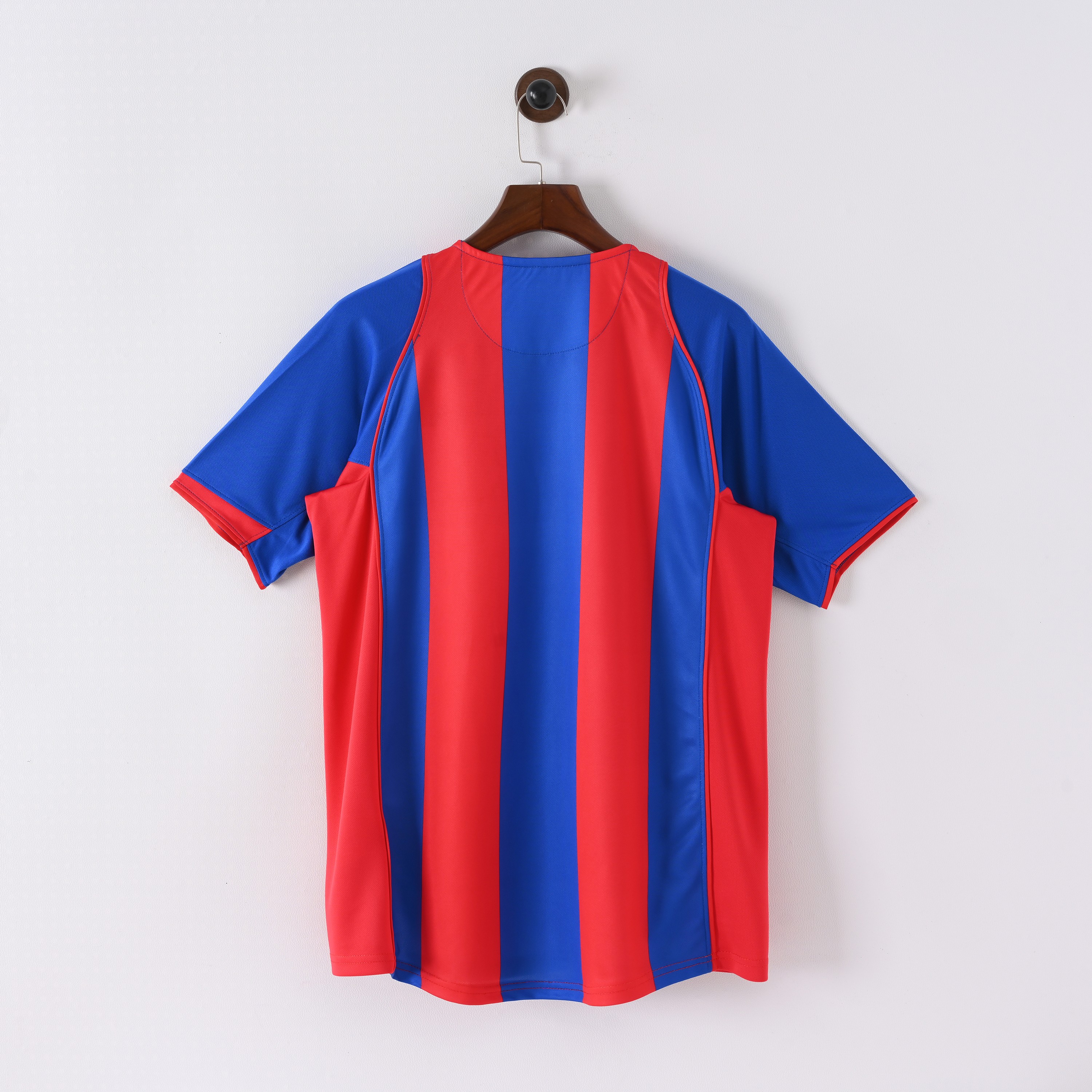 2004/2005 Barcelona Home Retro Football Shirt
