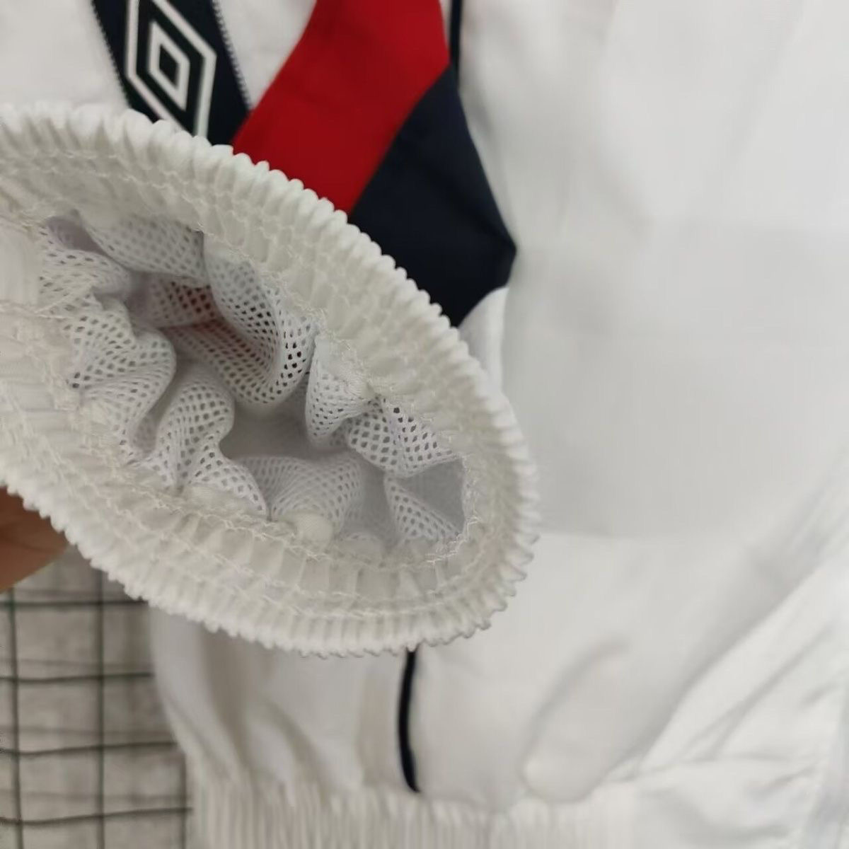 1998 England retro windbreaker white