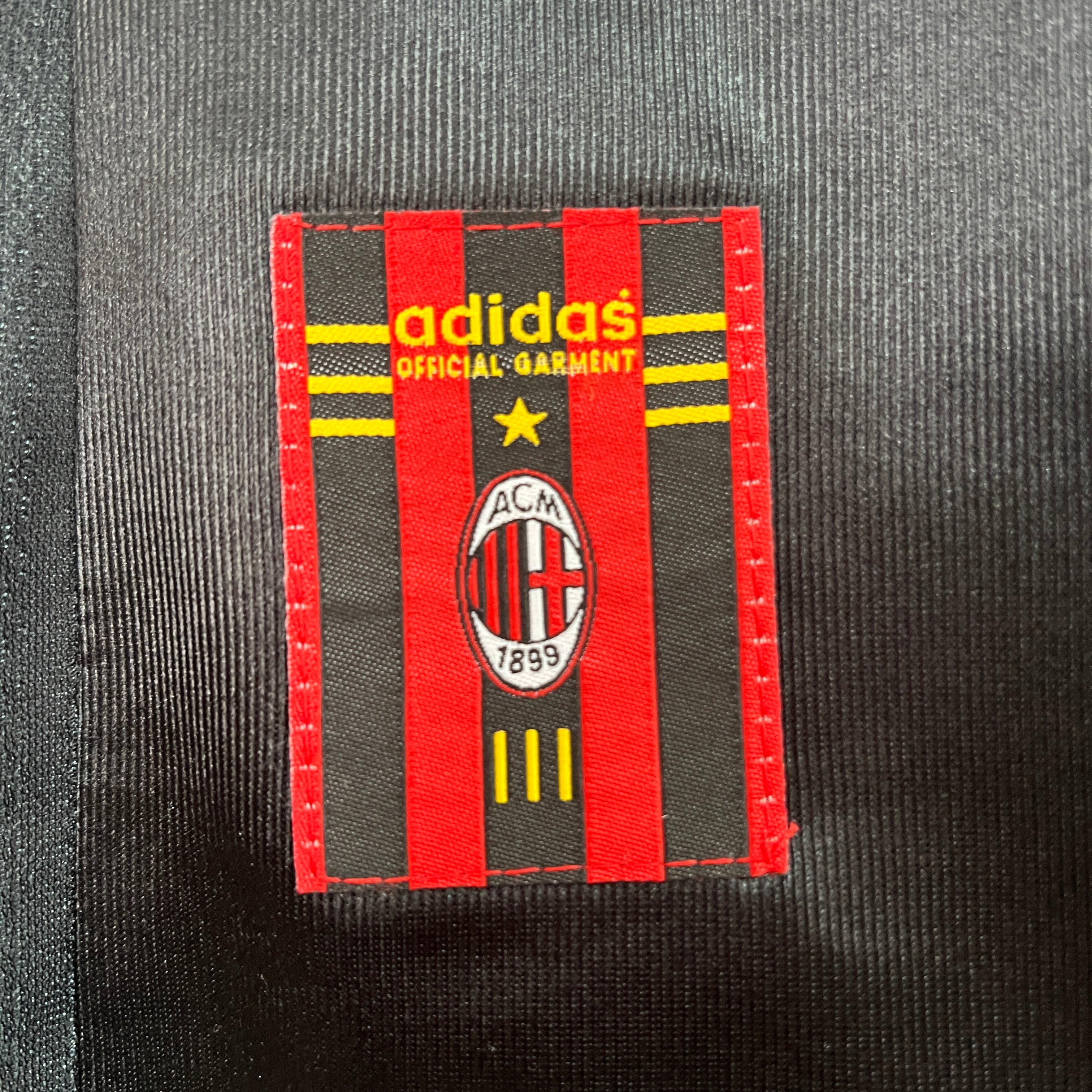 2006/2007 AC Milan Away Retro Football Shirt