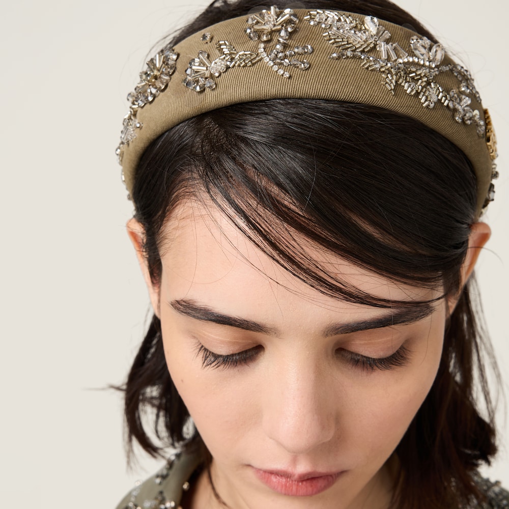 Embroidered gabardine headband