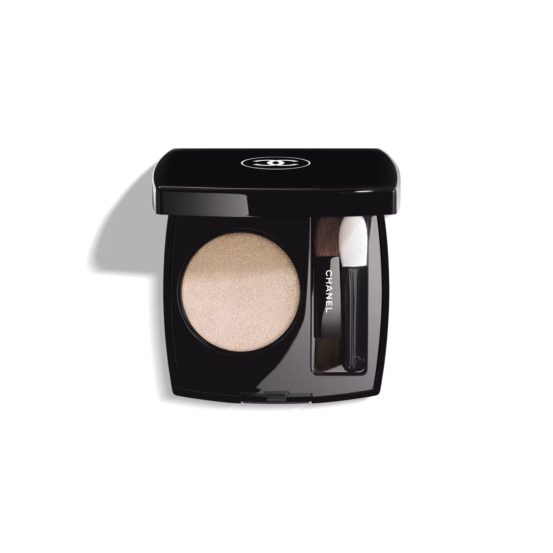 Chanel OMBRE ESSENTIELLE Multi-Use Longwearing Eyeshadow