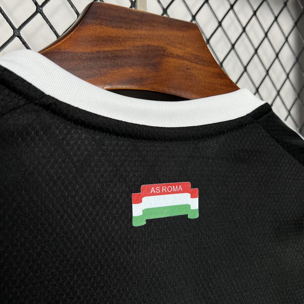 2024/2025 Roma Training Football Shirt (Fans)