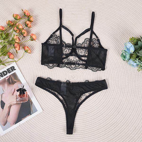 2-DELIGE WIMPERKANT LINGERIESET