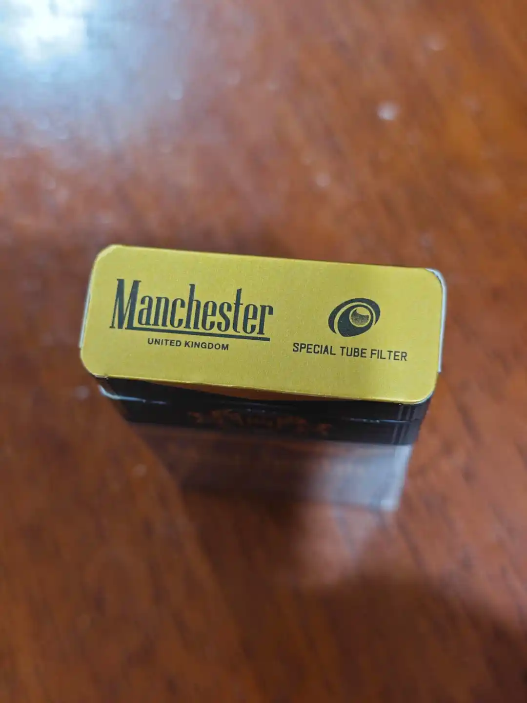 Manchester Queen Gold Limited Edition Cigarettes - nswcig