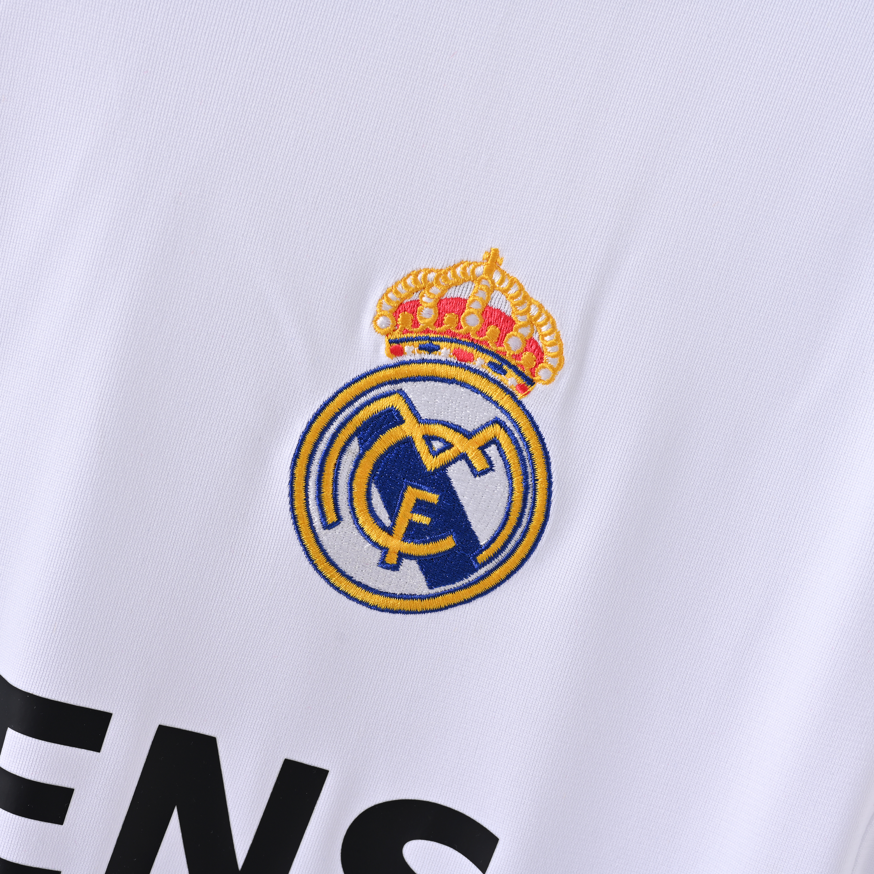 2005/2006 Real Madrid Home Retro Football Shirt