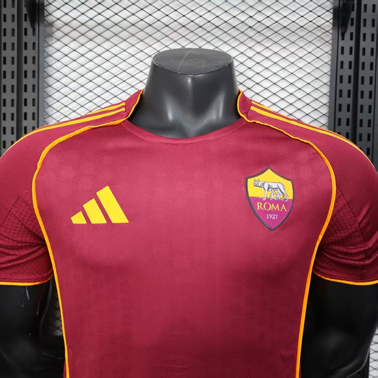 2025/2026 Roma Home Football Shirt (Player Edition)