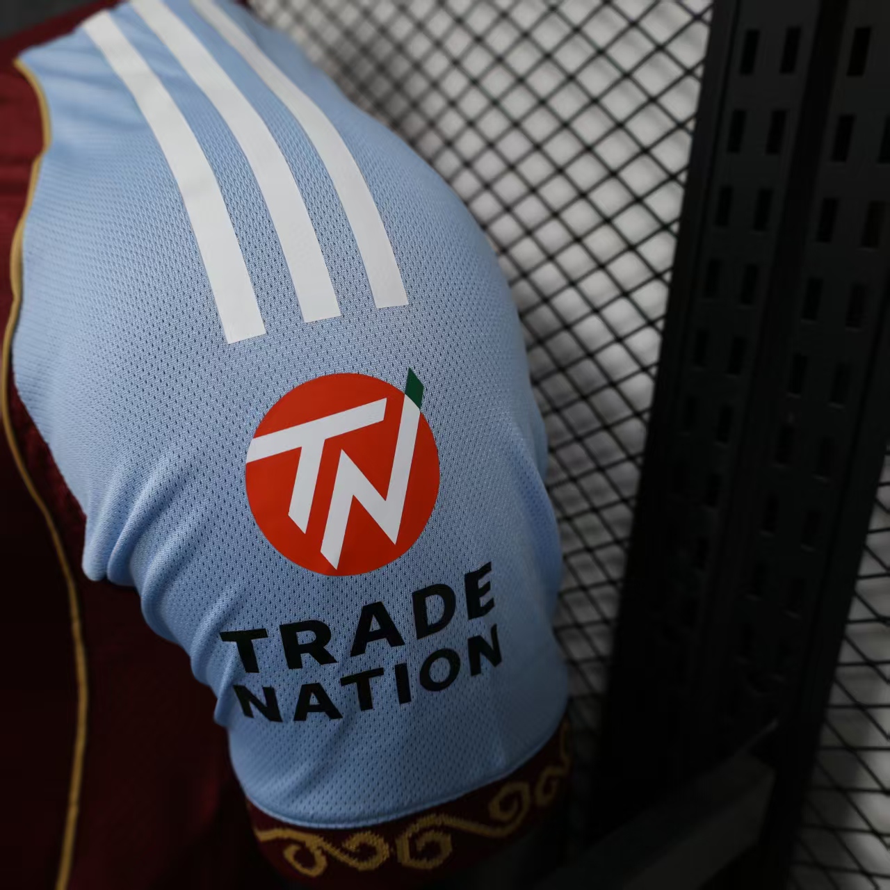 2025/2026 Aston Villa Home Football Shirt （Player）