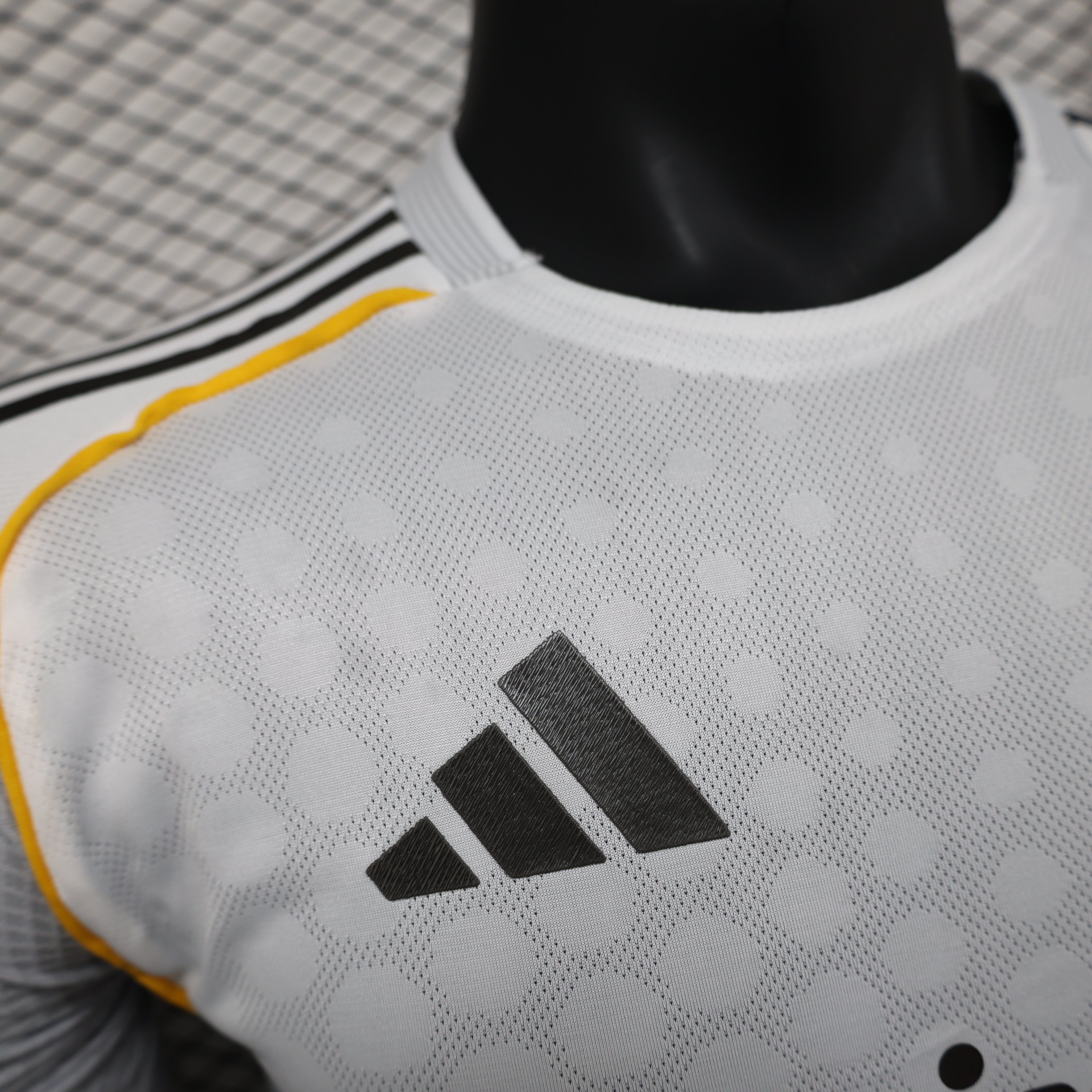 2025/2026 Real Madrid Home Football Shirt (Player）