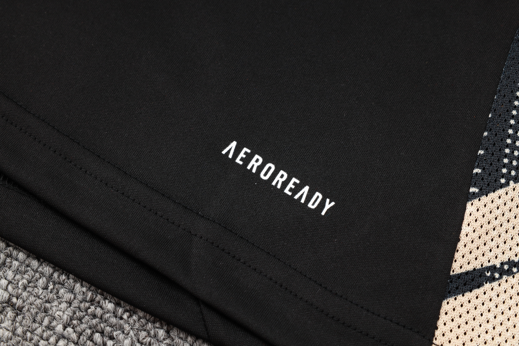 2024/2025 Real Madrid black adult vest training suit (Adult Kit)