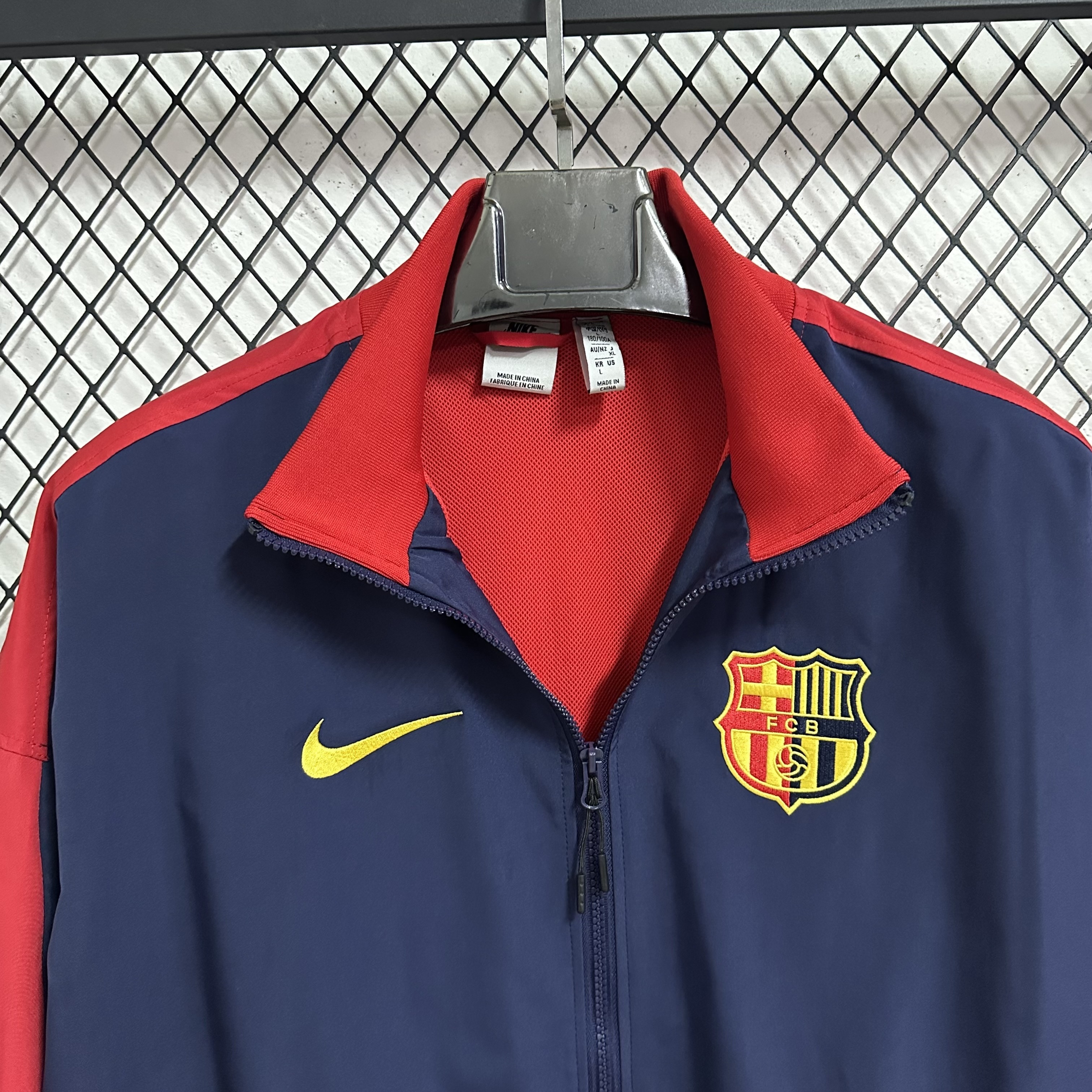 2025/2026 Barcelona waterproof windbreaker training suit