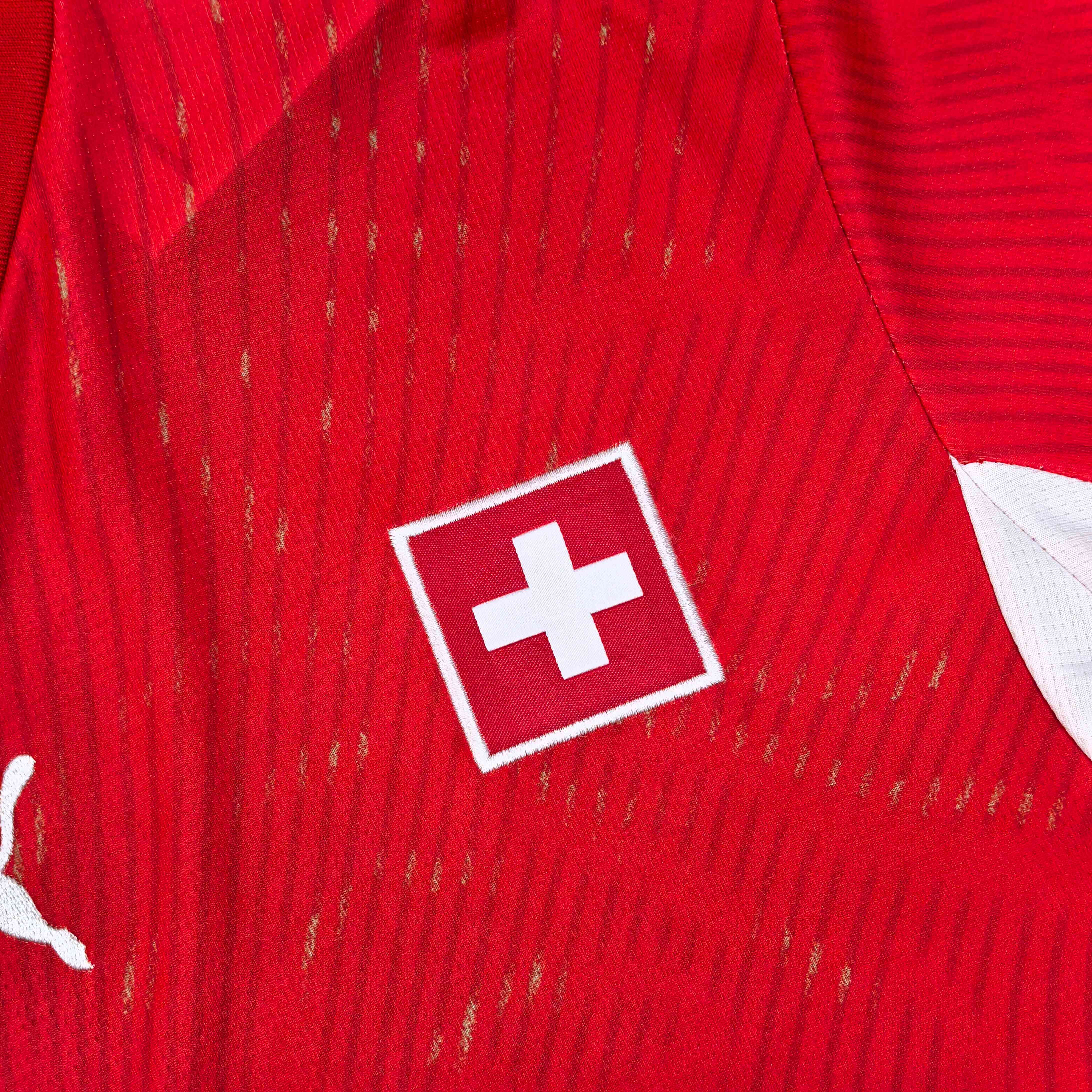2025/2026 Switzerland Home Football Shirt (Fan Edition)