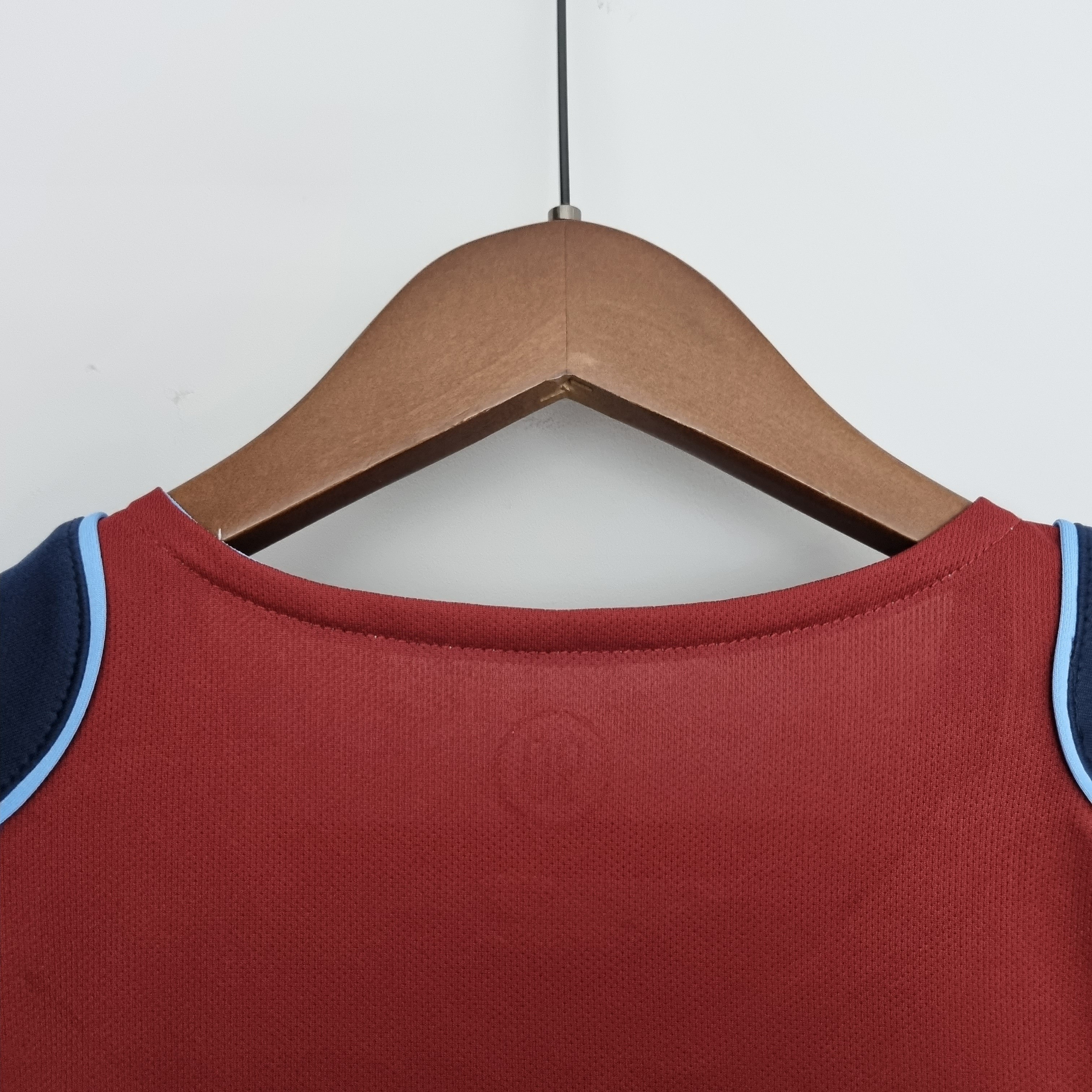 2004/2005 Atletico Madrid Away Retro Football Shirt