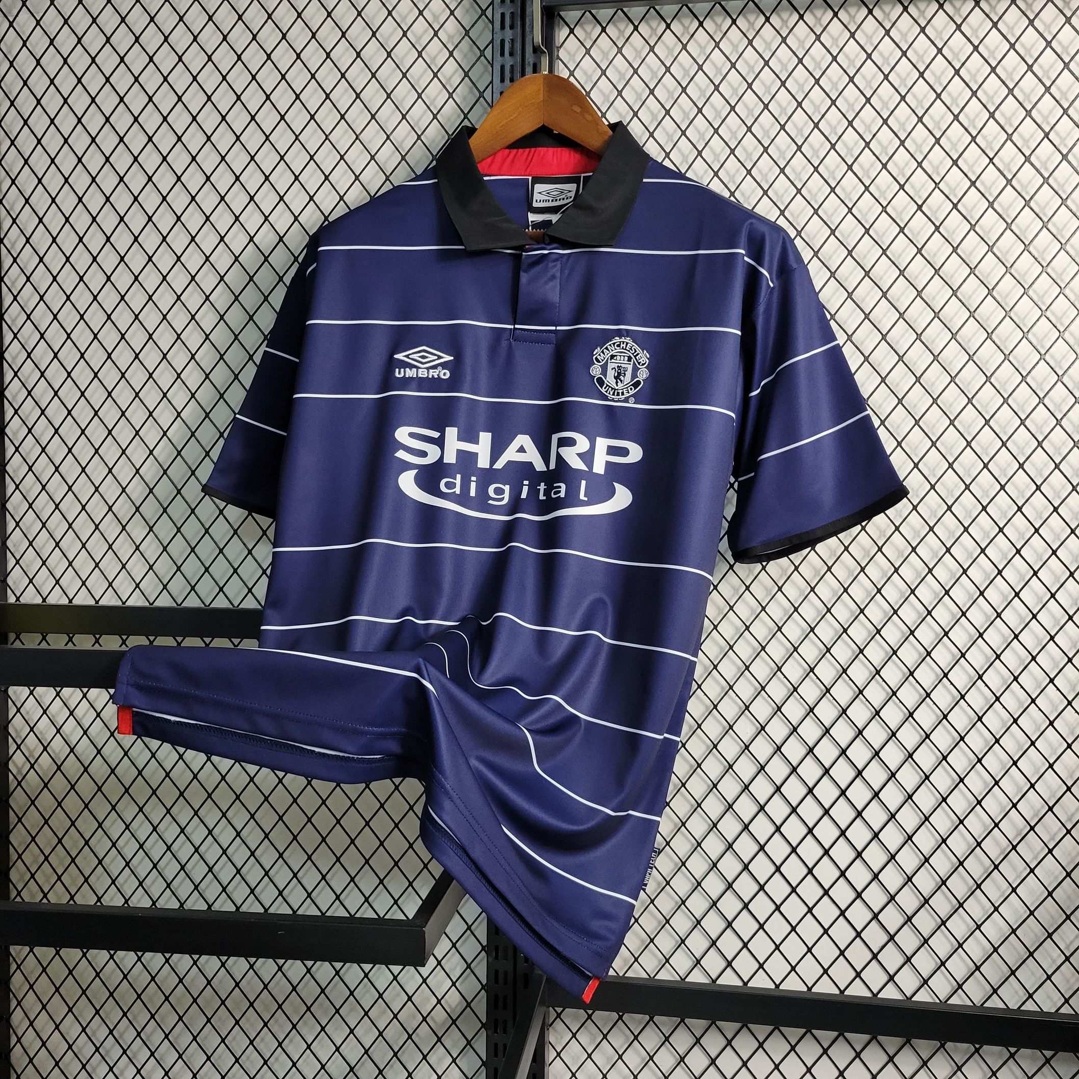 99/00 Manchester United Away  retro football shirt