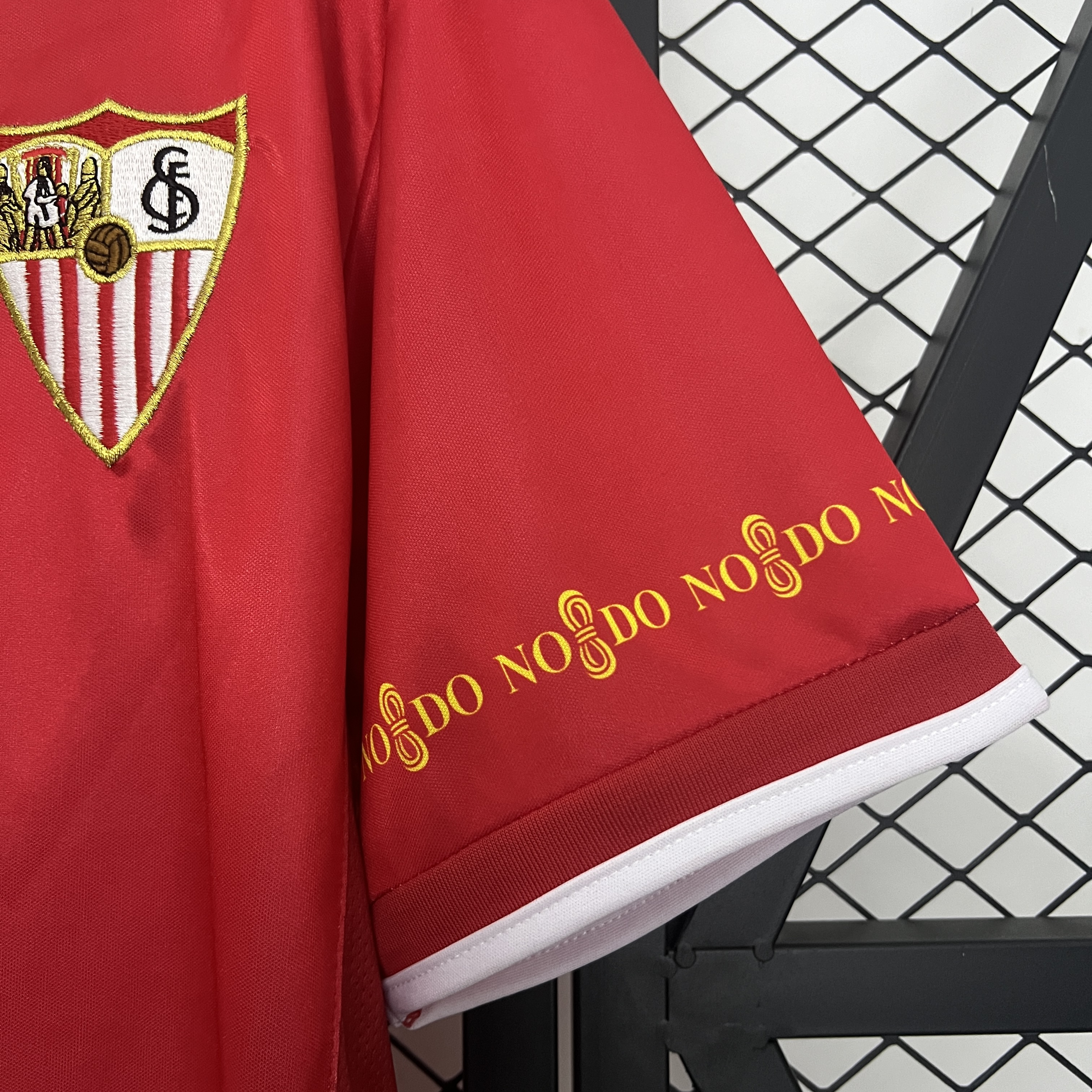 2003/2004 Sevilla Away Retro Football Jersey