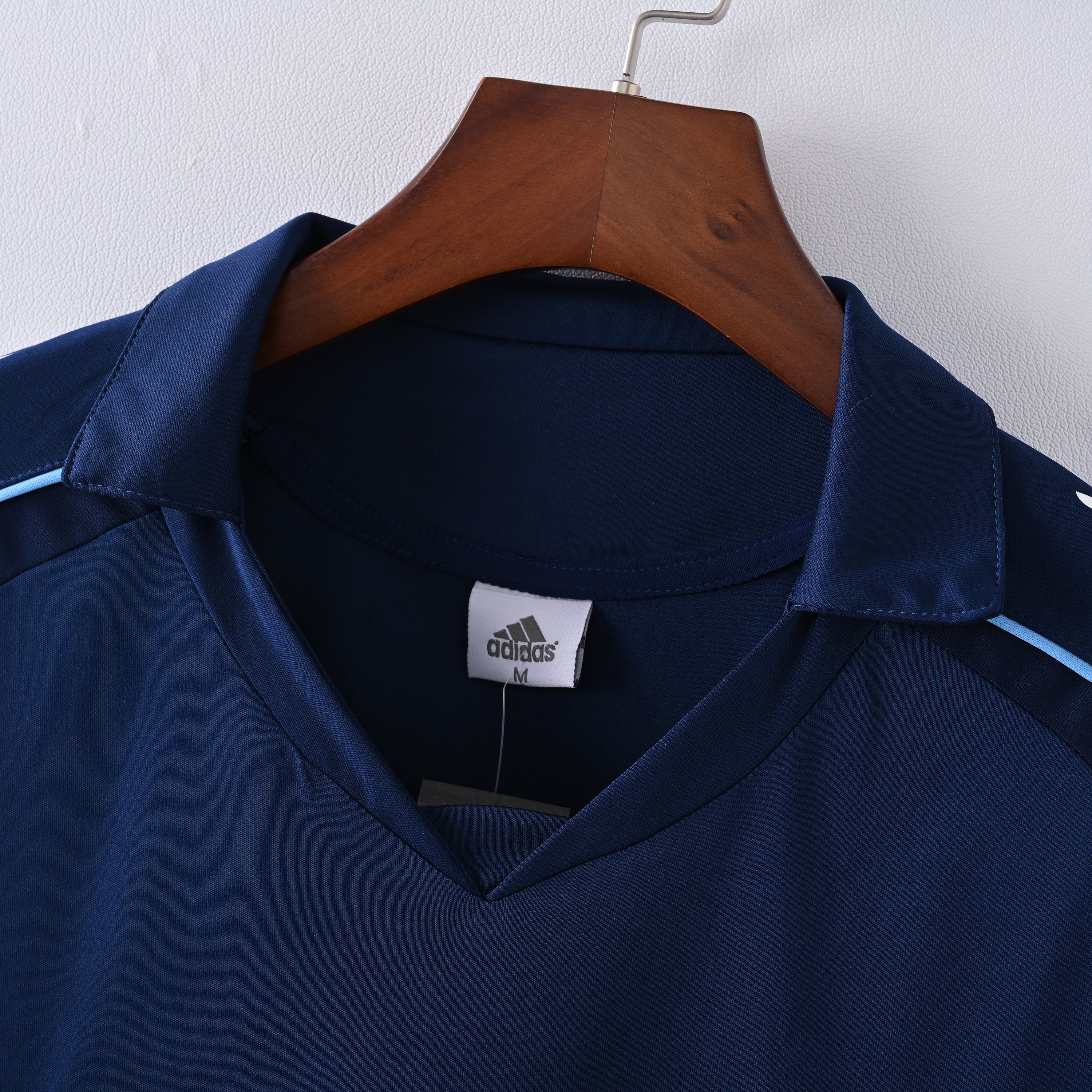 2005/2006 Real Madrid Away Retro Football Shirt