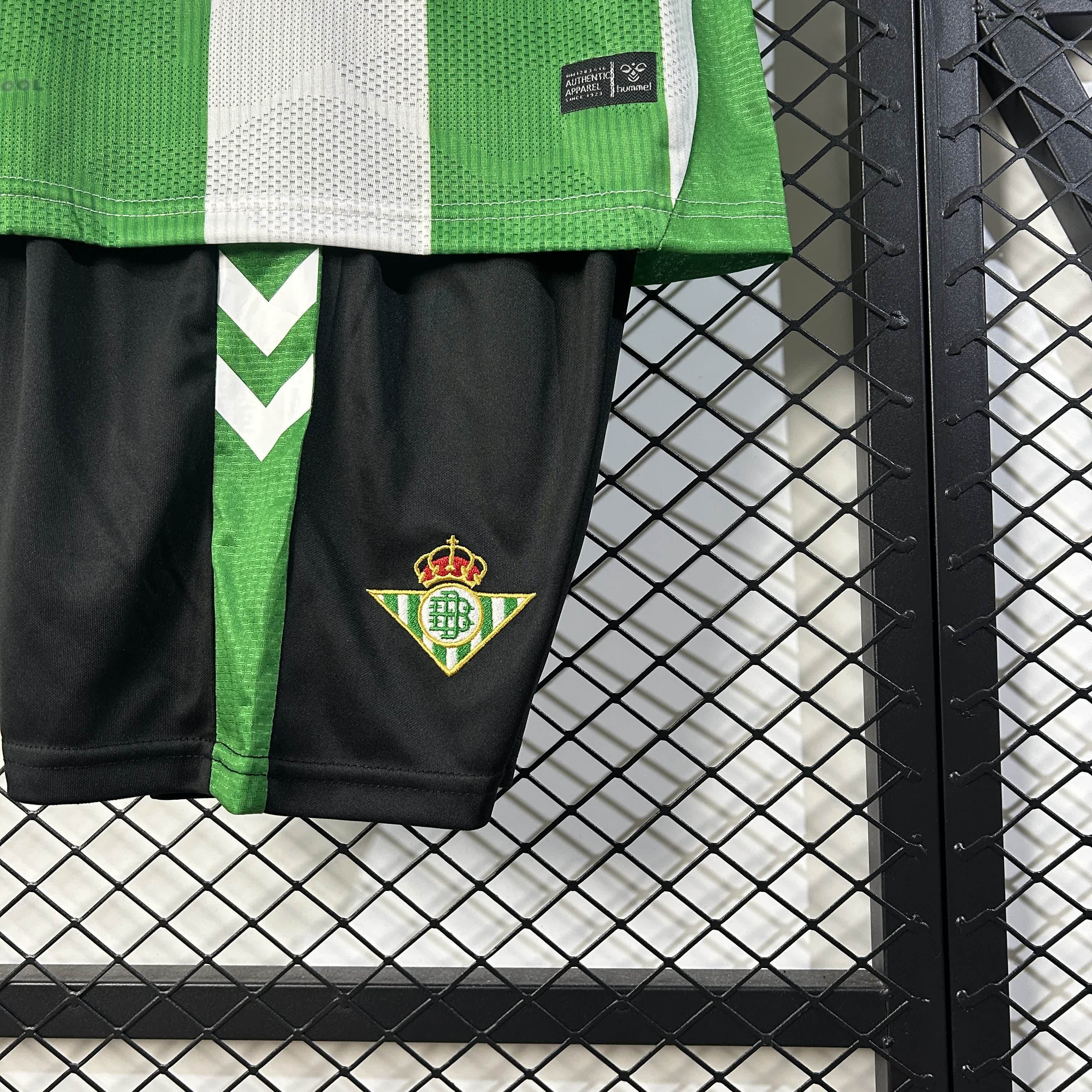 2025/2026 Real Betis Home Football Shirt (Kids Kit socks)