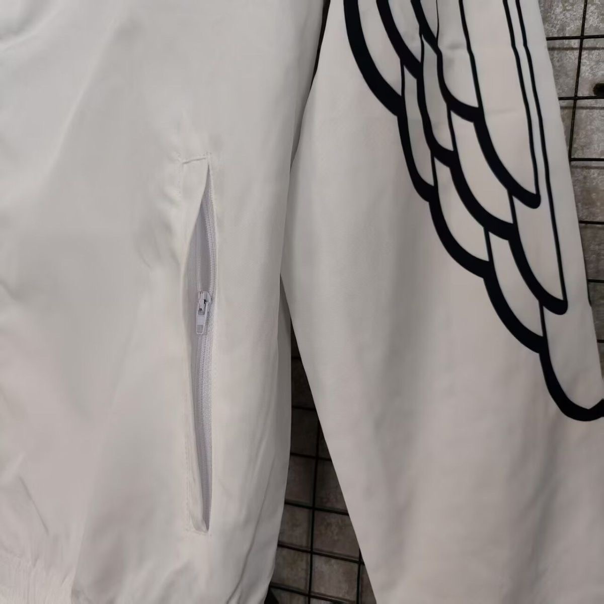 2025/2026 Paris Saint-Germain Long Zip Windbreaker (Jacket)