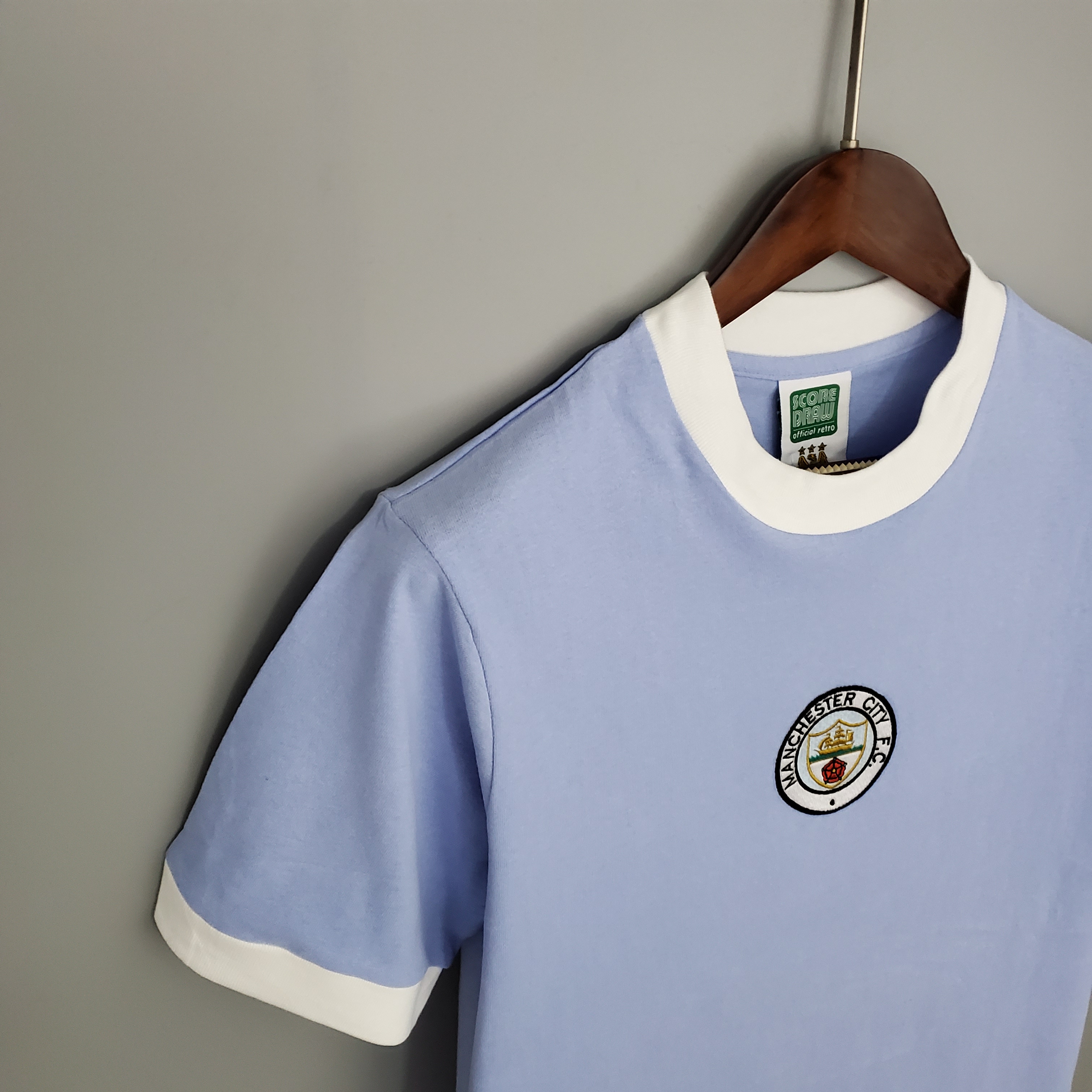 1972 Manchester City Retro Home Football Shirt