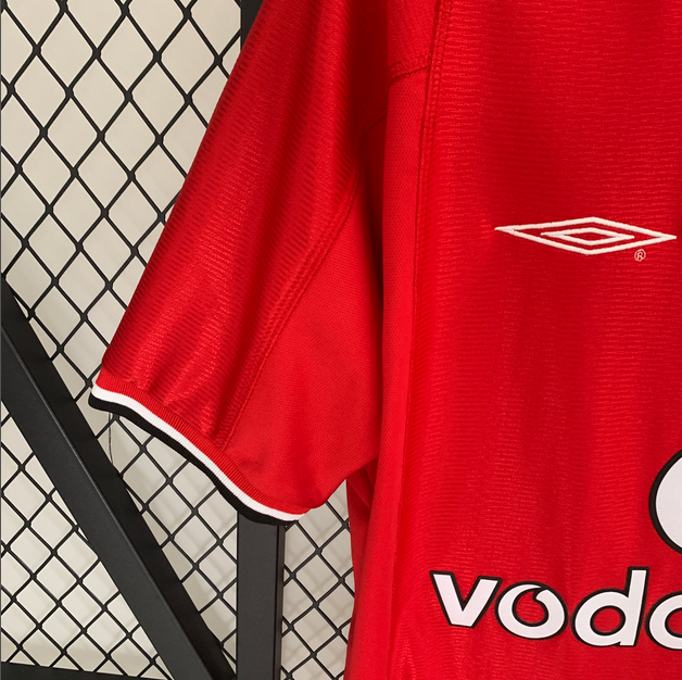 00/02 Manchester United  Home  Retro football  soccer  jersey