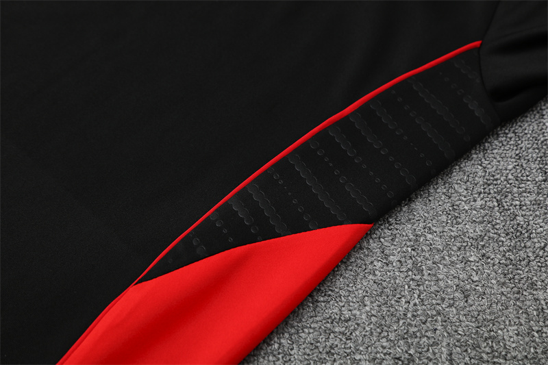 2025/2026 Bayern Munich Half Zip Kids Jersey (Kids Kit)