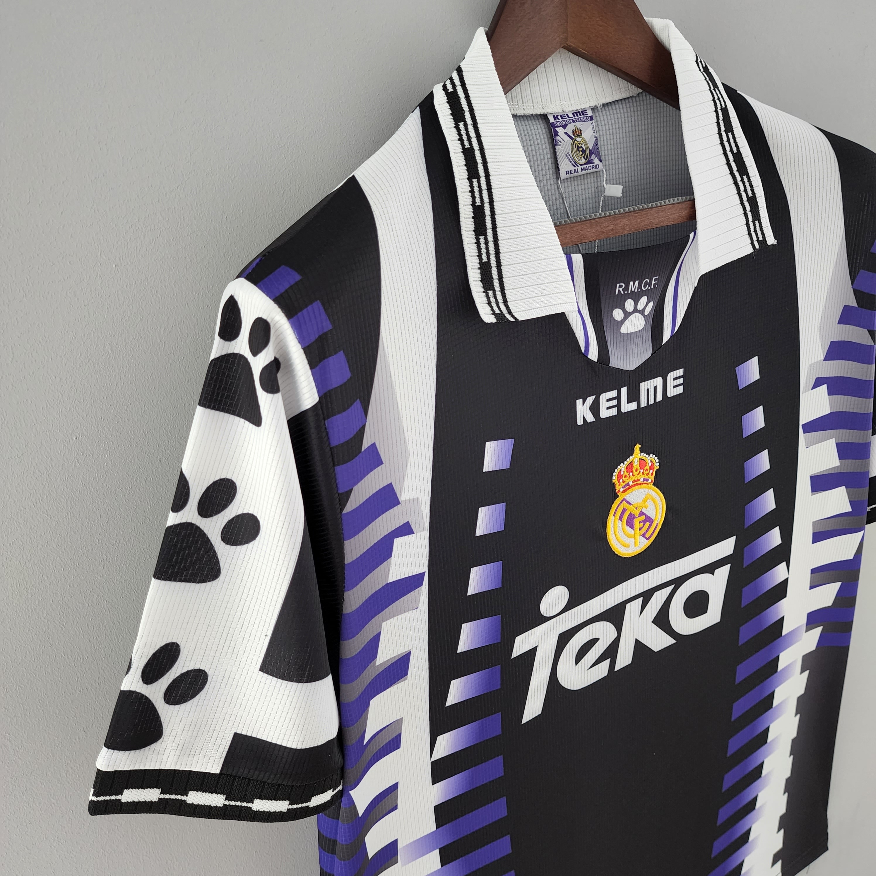 1997/1998 Real Madrid Away Retro Football Shirt