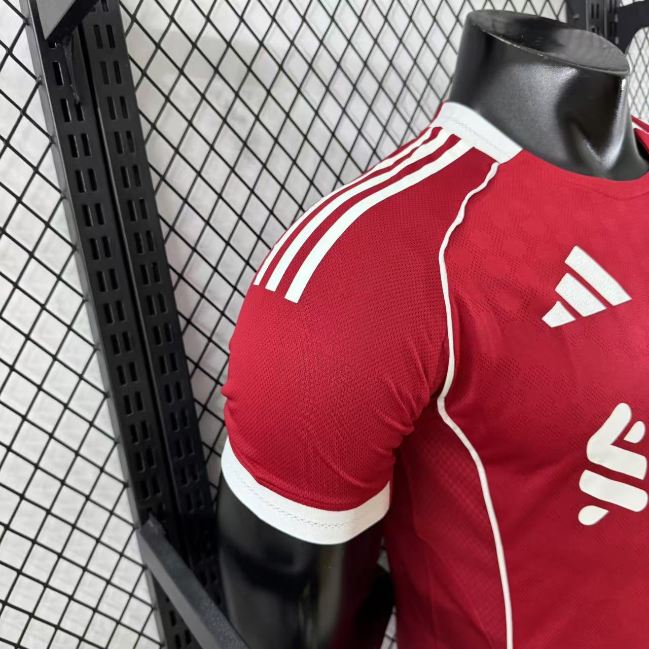 2025/2026 Liverpool Home Football Shirt (Player)