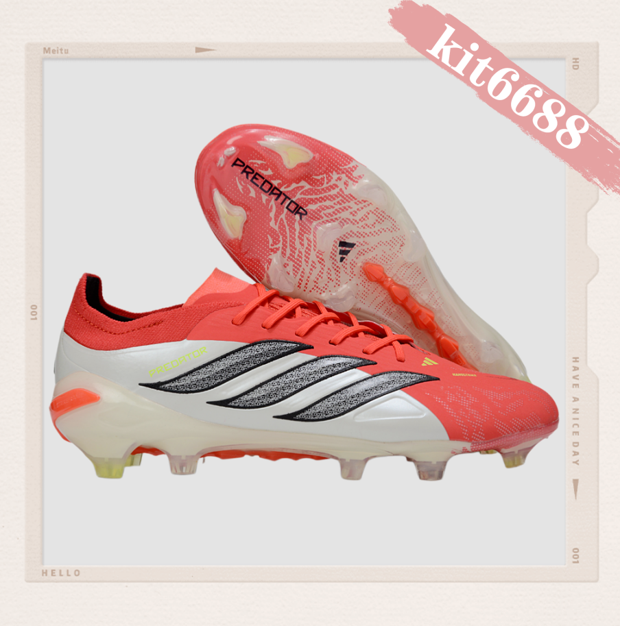 A Predator Elite FG 26 Full Knit Soccer Boots