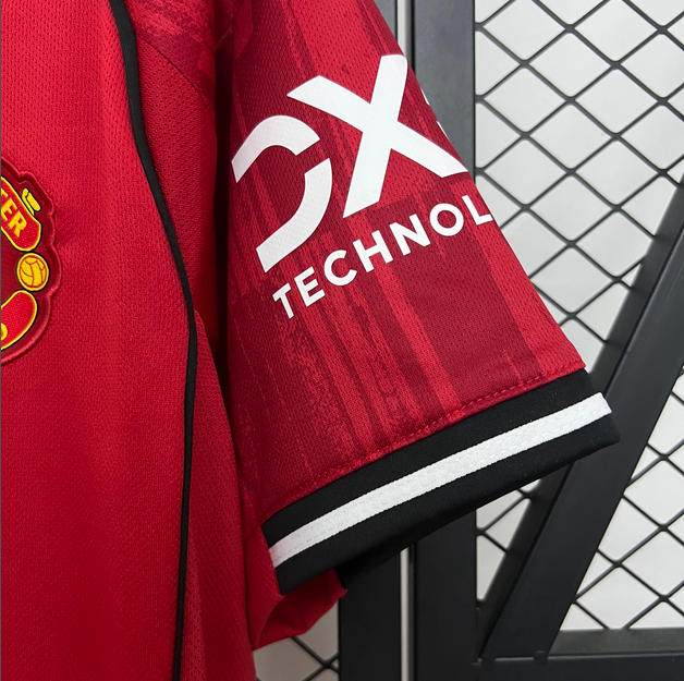 2026 Manchester United home Football Shirt (Fans Edition)