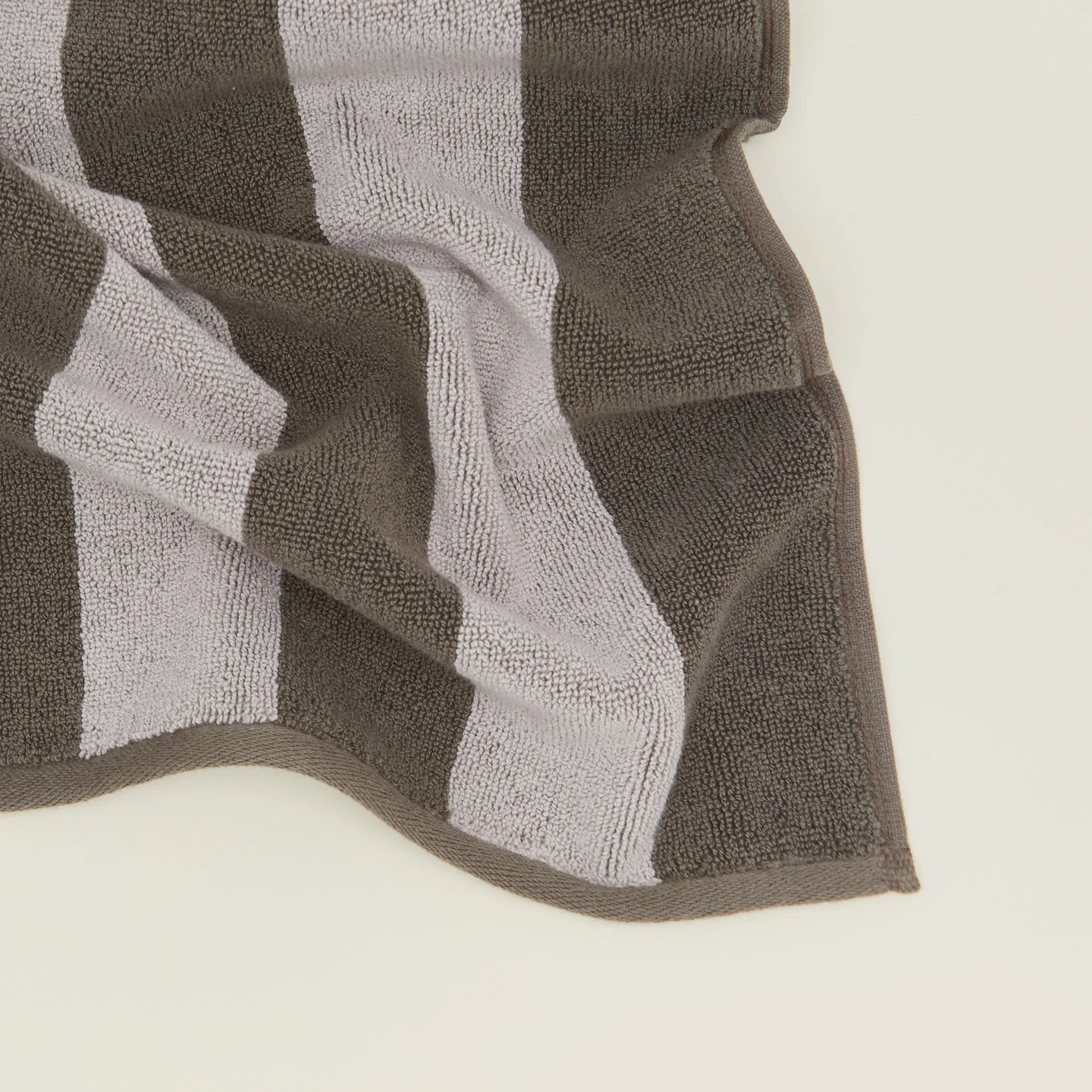 Simple Striped Terry Bath Mat - Light Grey/Dark Grey