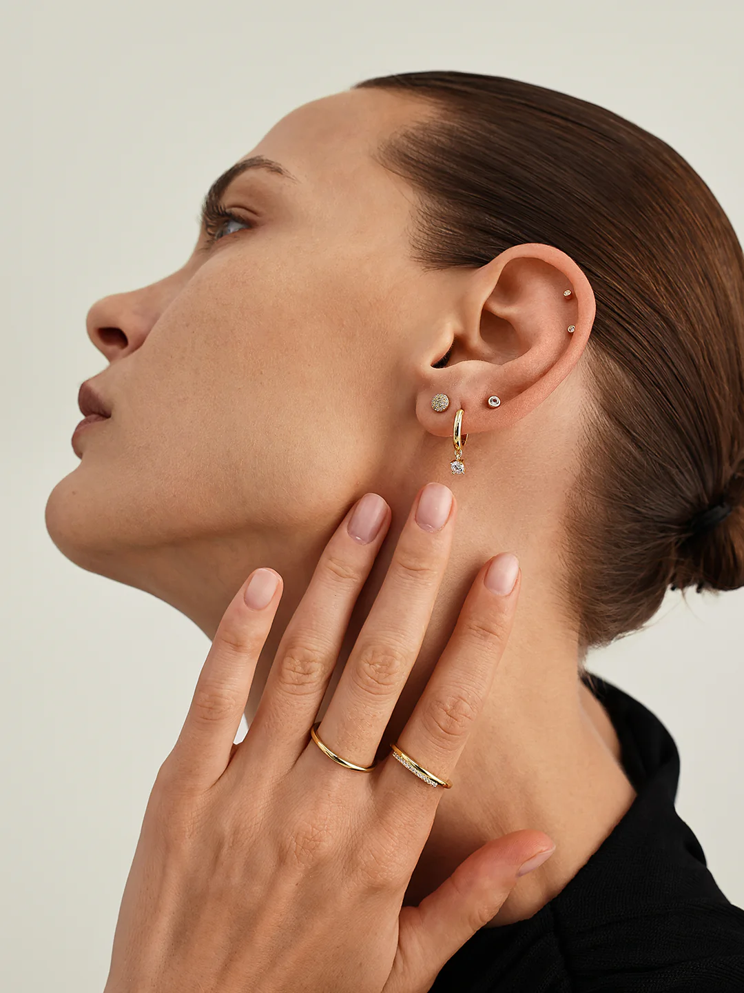 Round Sapphire Drops