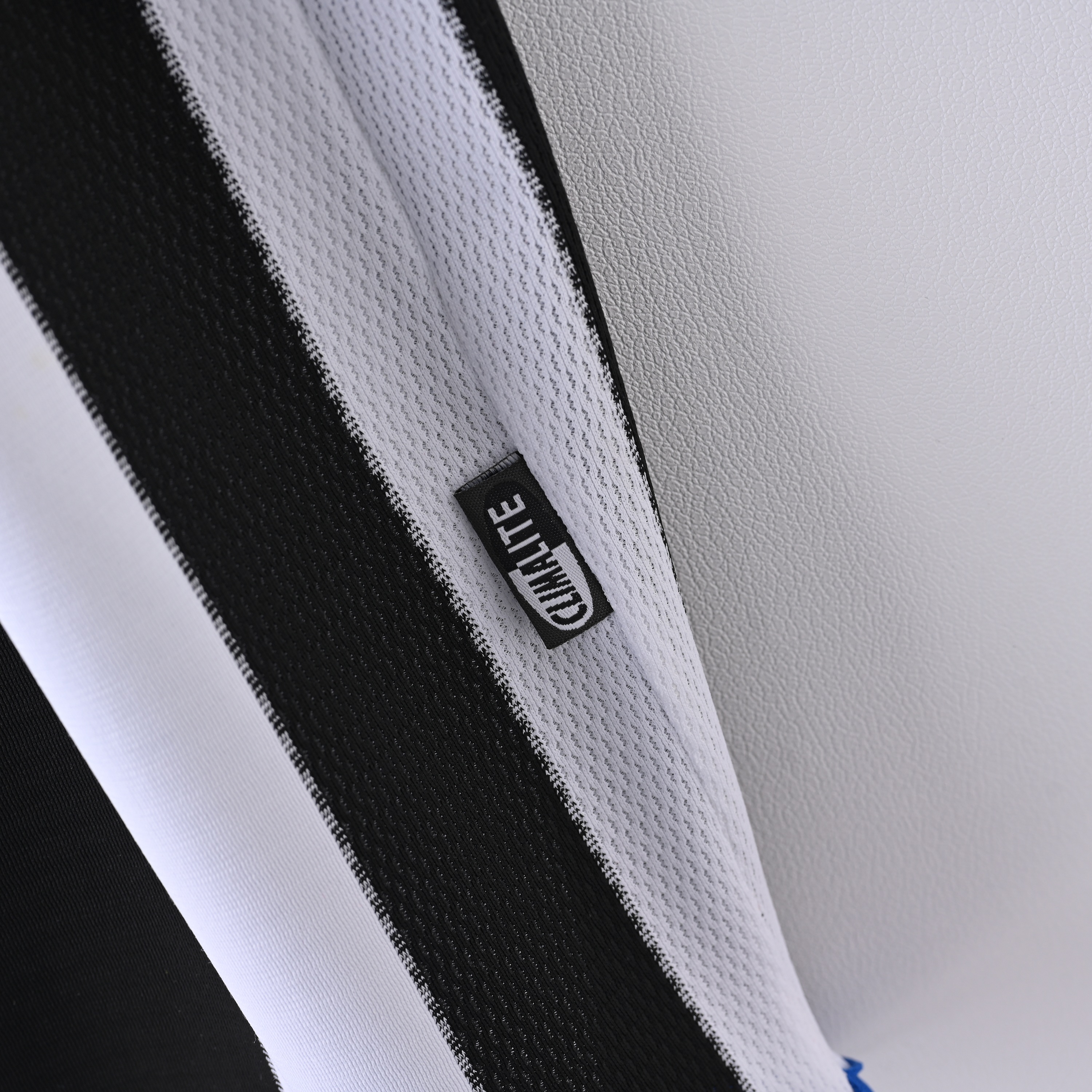 1999/2000 Newcastle United Away Retro Football Shirt