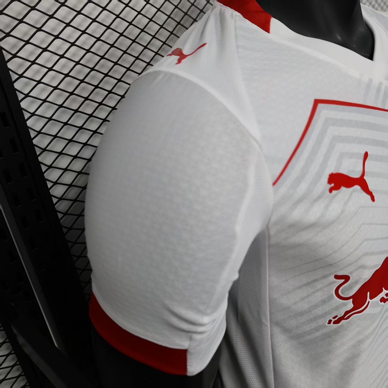 2025/2026 RB Leipzig Home Football Shirt (Player Edition)