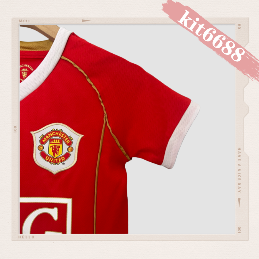 06/07 Manchester United home ground Retro Football Soccer Kids Kit