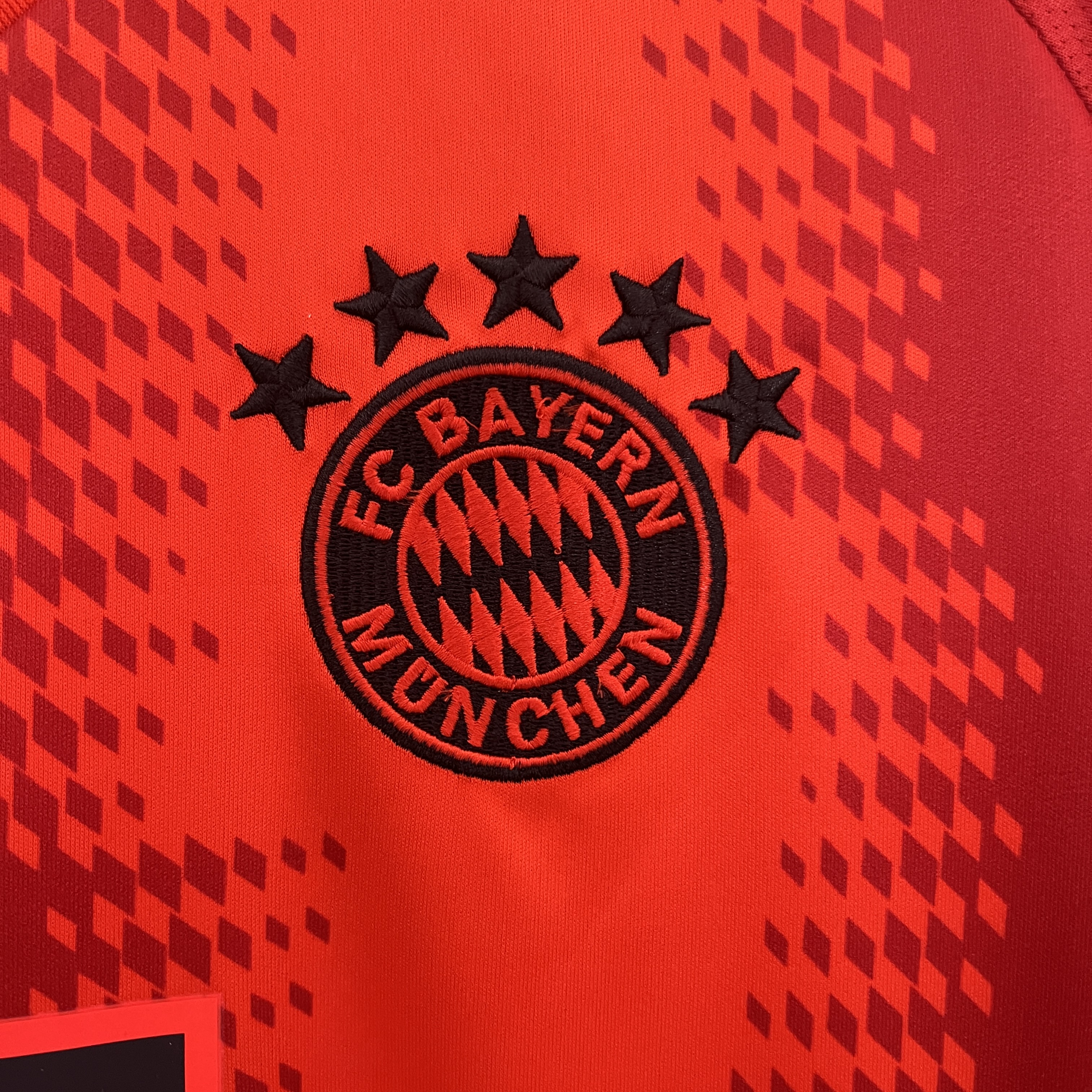 2024/2025 Bayern Munich Home Football Shirt (Fan Edition)