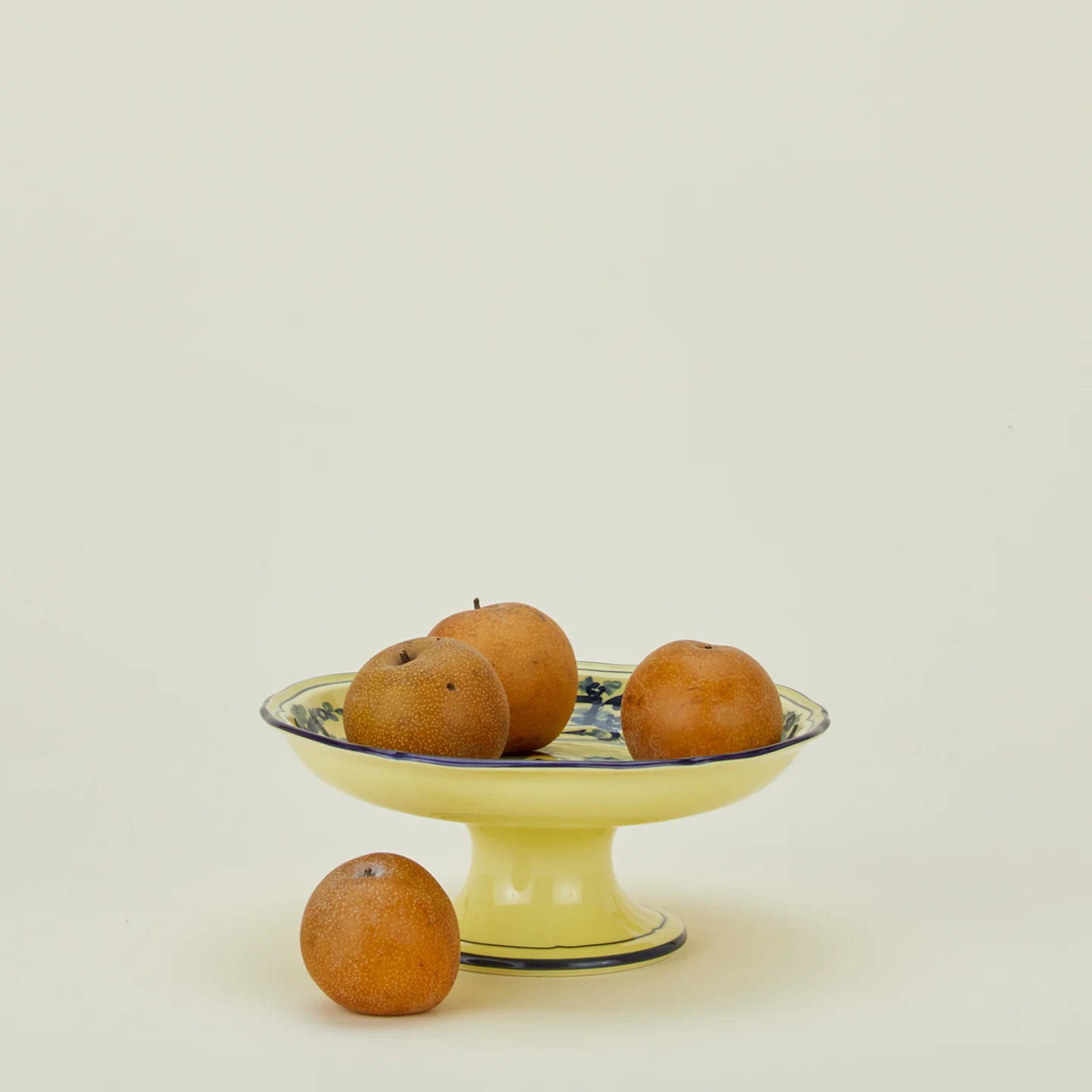 Oriente Italiano Fruit Stand - Citrino