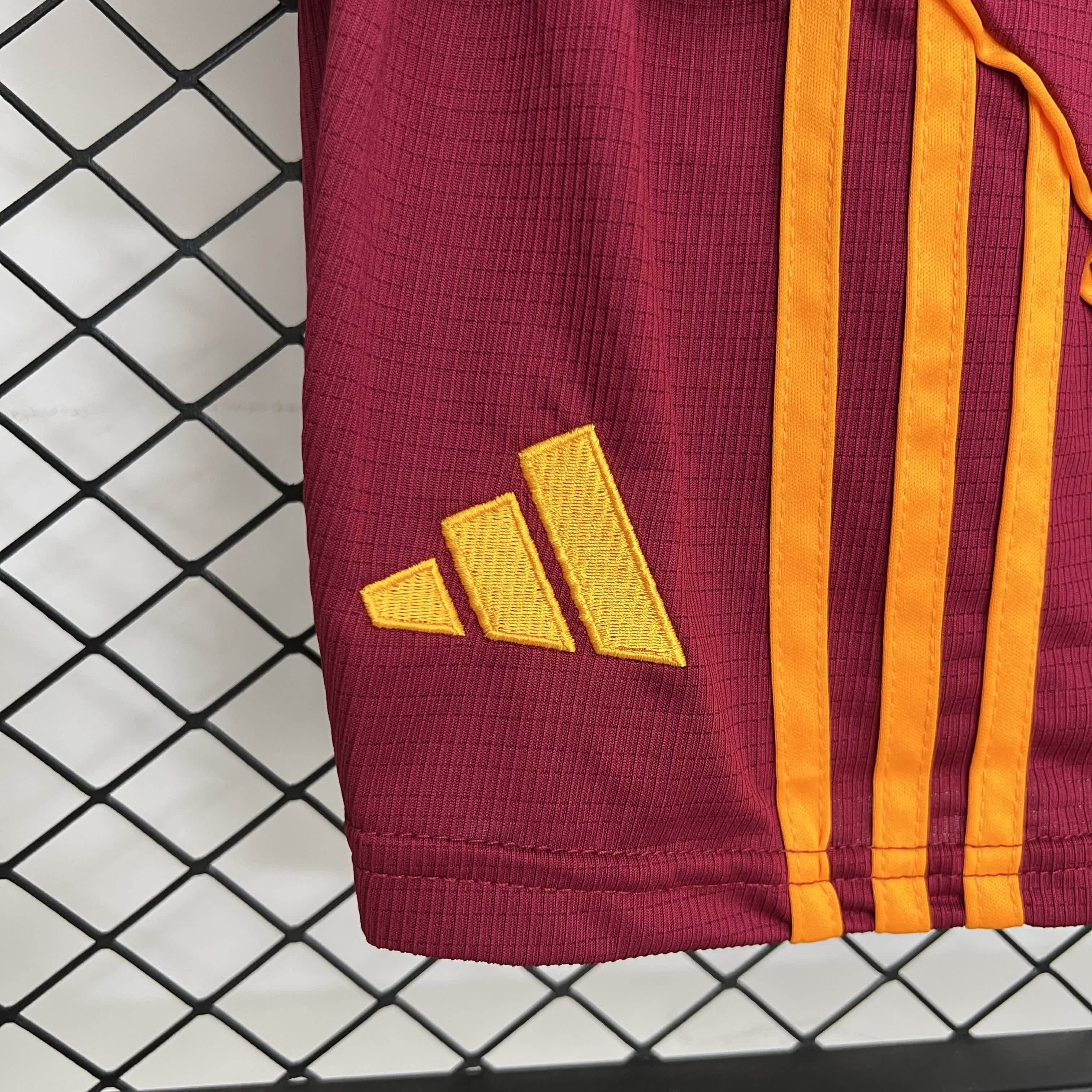 2025/2026 Aston Villa Home Football Shirt （Kids Kit socks）