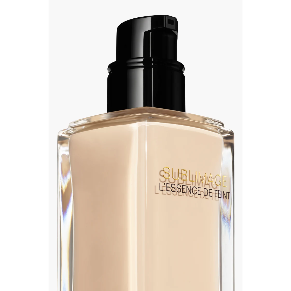 Chanel SUBLIMAGE L’ESSENCE DE TEINT Ultimate Serum Foundation: Unifies and Enhances