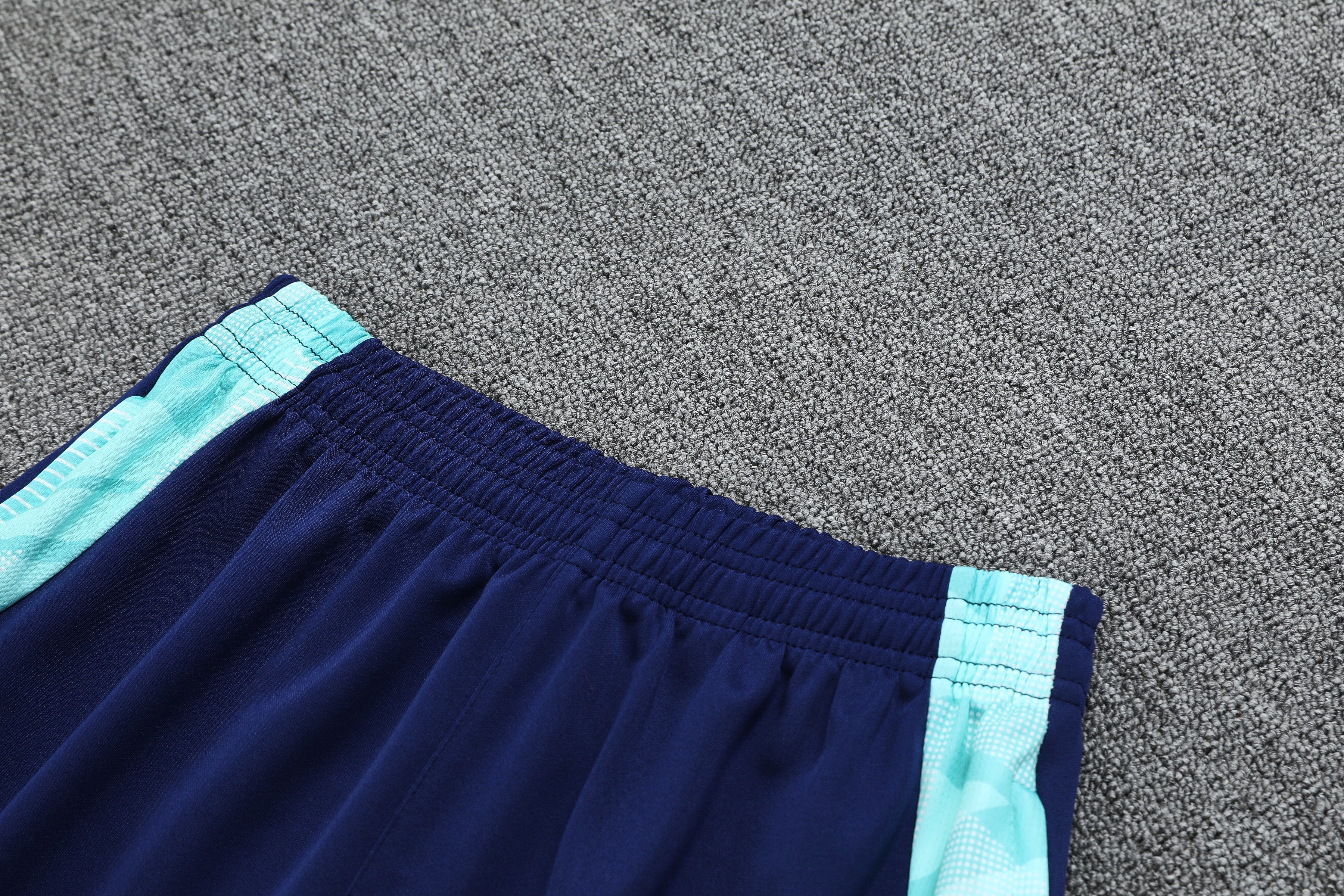 2025/2026 Flamengo Adult Long Sleeve Hood Kit