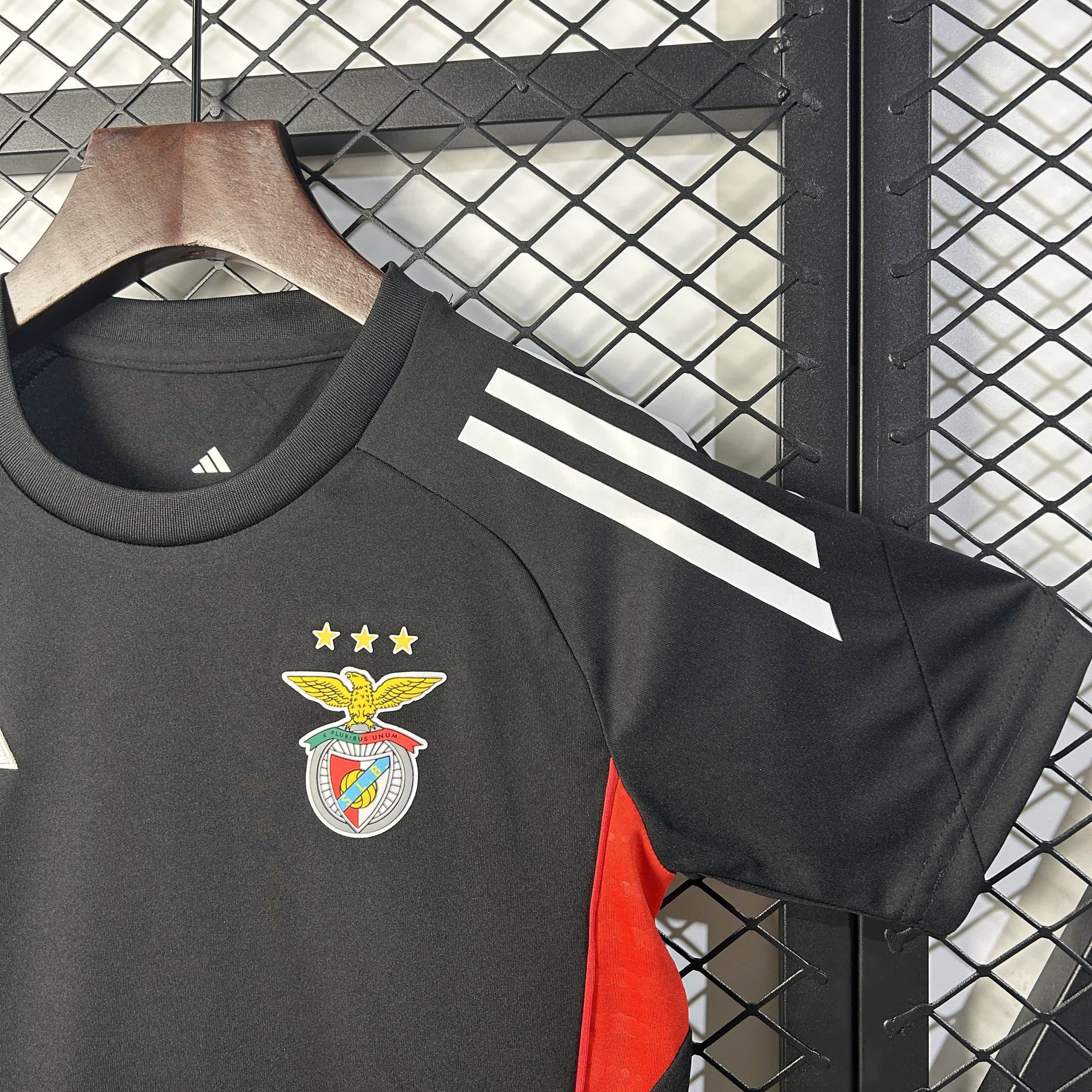 2025/2026 Benfica Football Club Pre-match Training Football Shirt（Kids Kit socks）