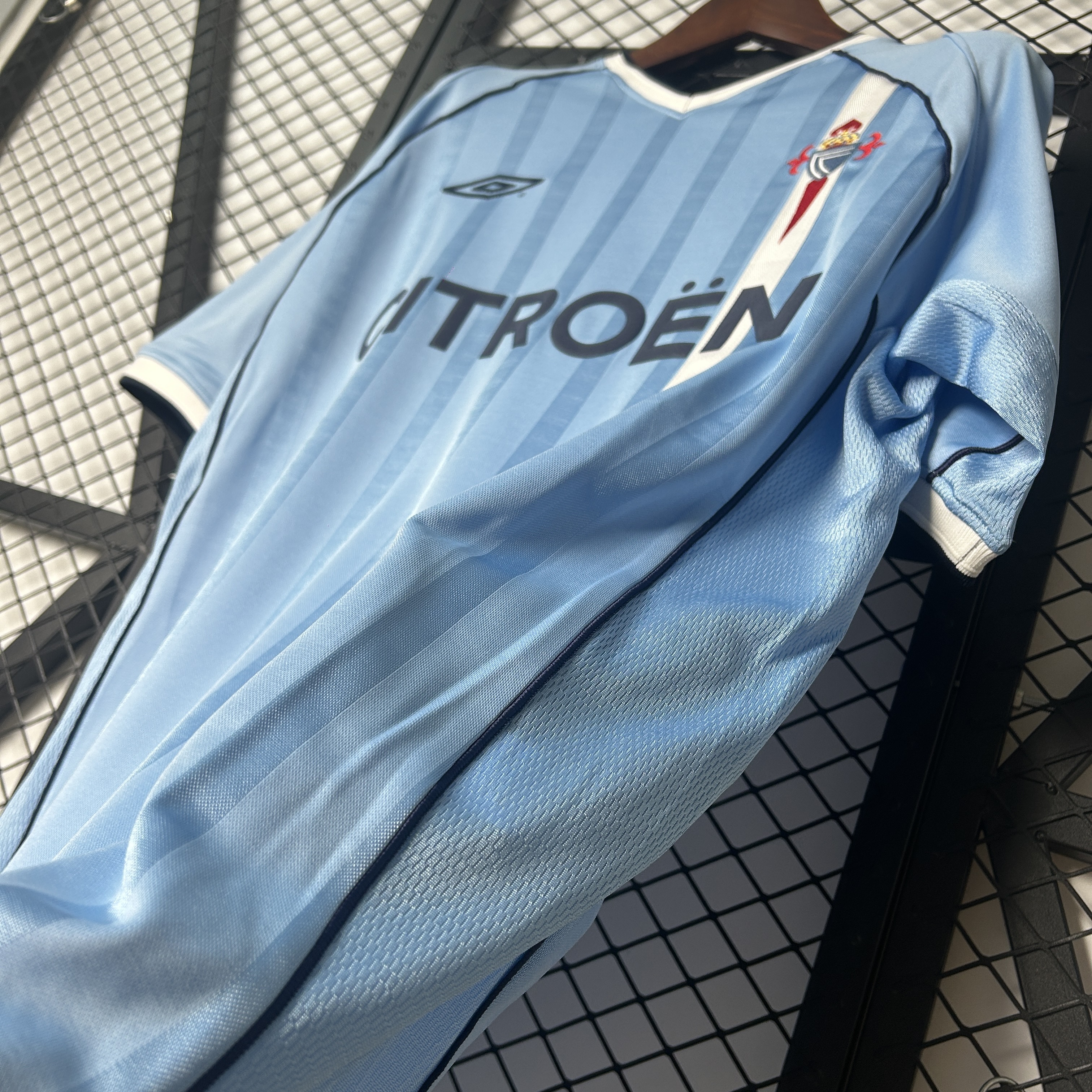 2001/2002 Celta Vigo Home Retro Football Shirt