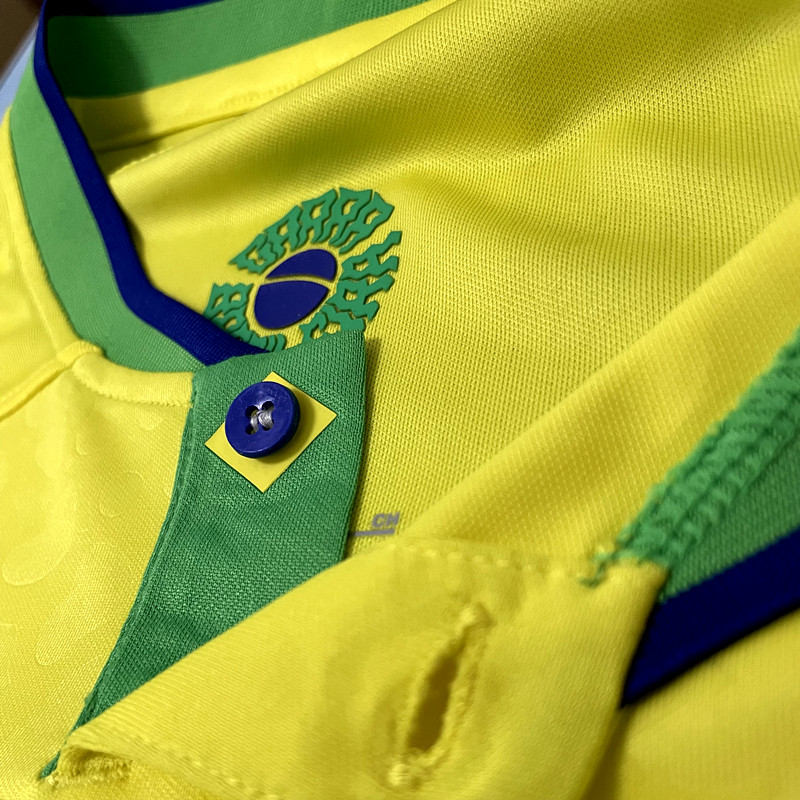 2022/2023 Brazil Home Football Shirt (Fan Edition)
