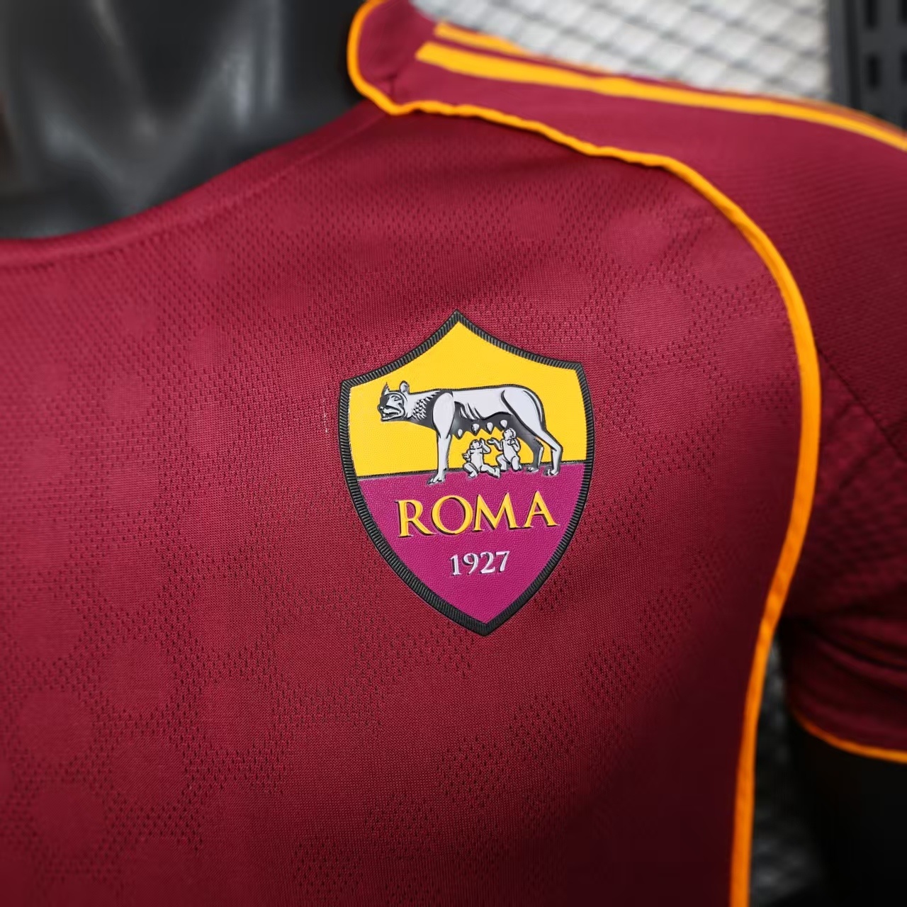 2025/2026 Roma Home Football Shirt (Player Edition)