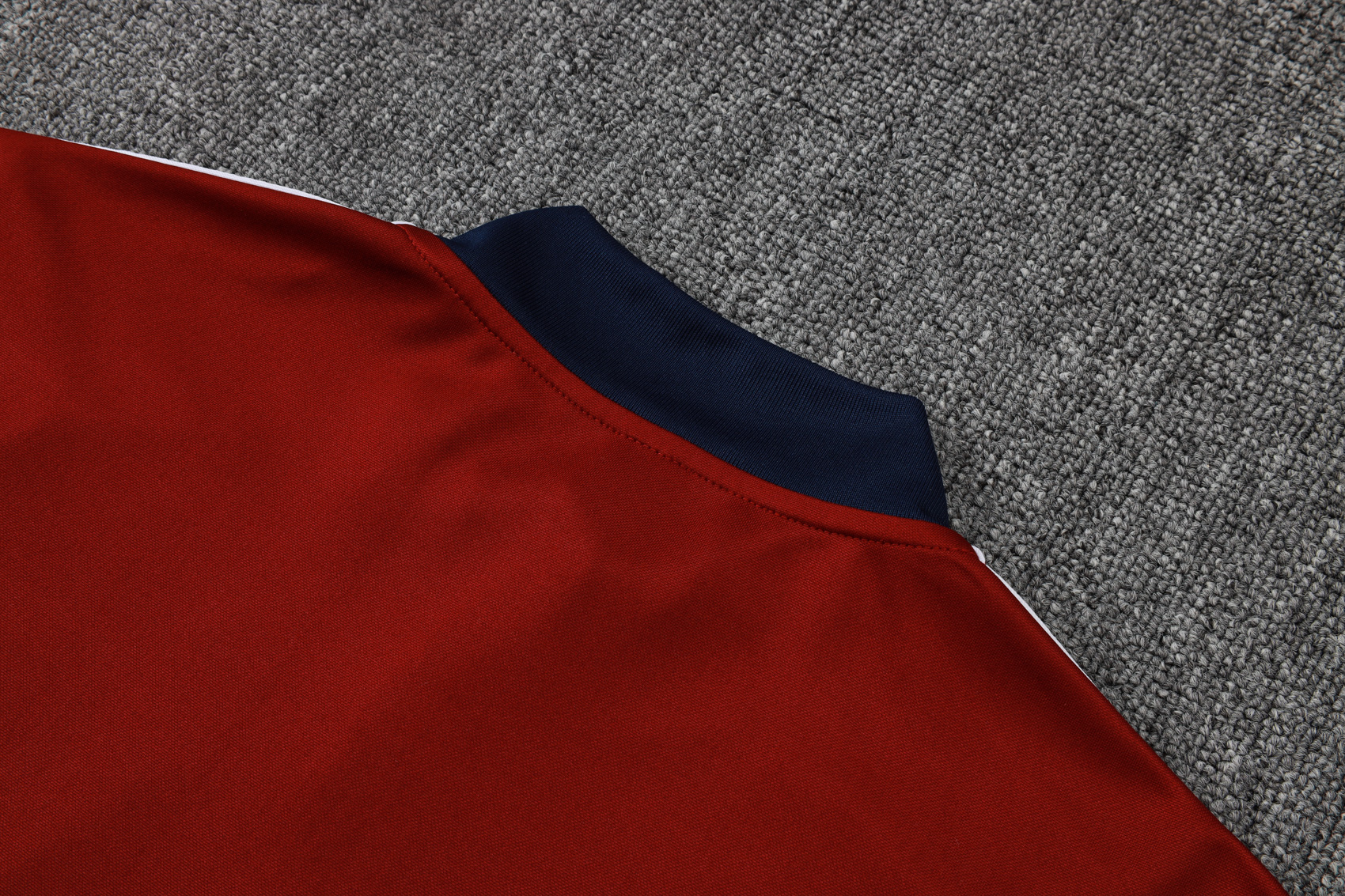 2025/2026 Arsenal Adult Burgundy Half Zip Training Suit (Adult Kit)