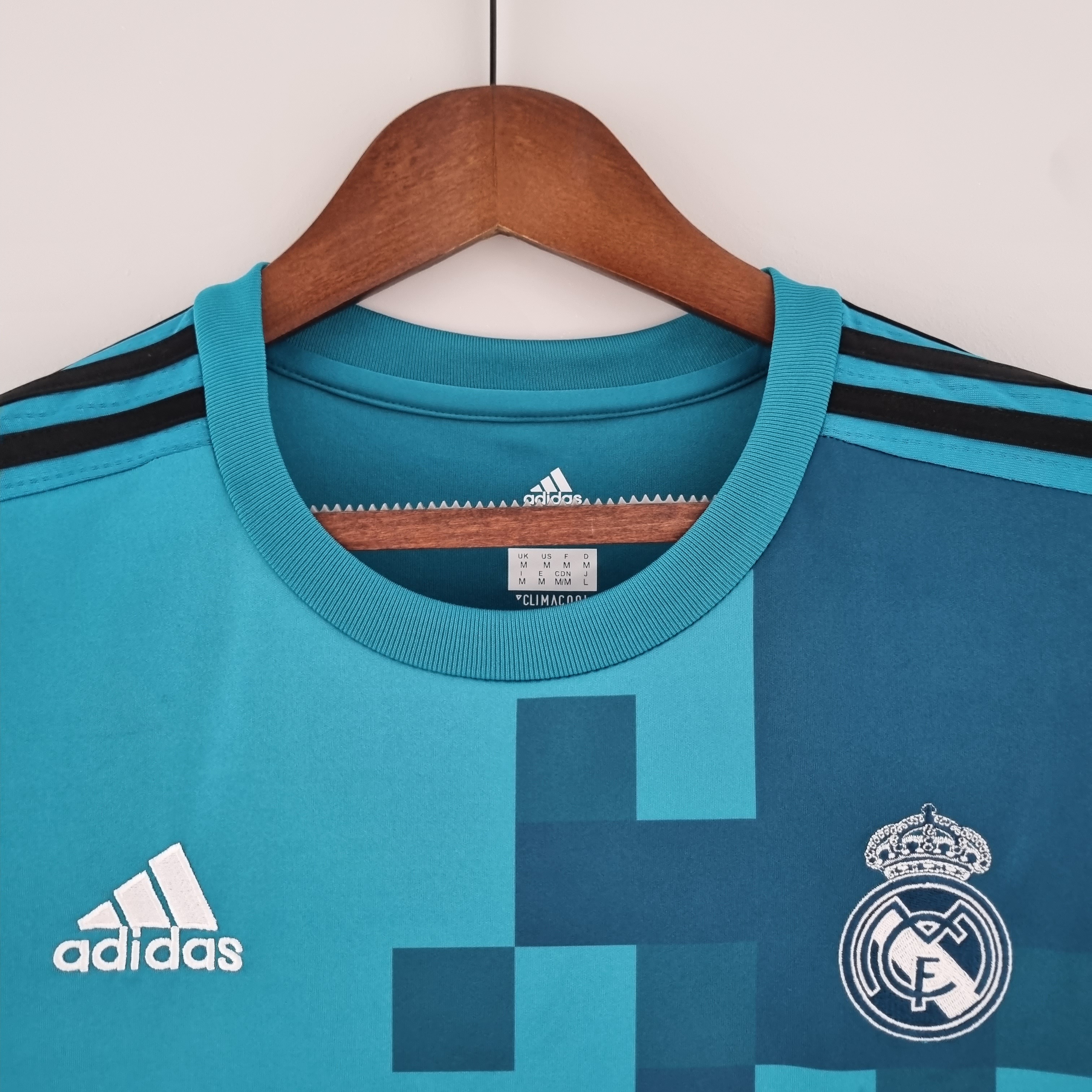 2017/2018 Real Madrid Second Away Retro Football Shirt
